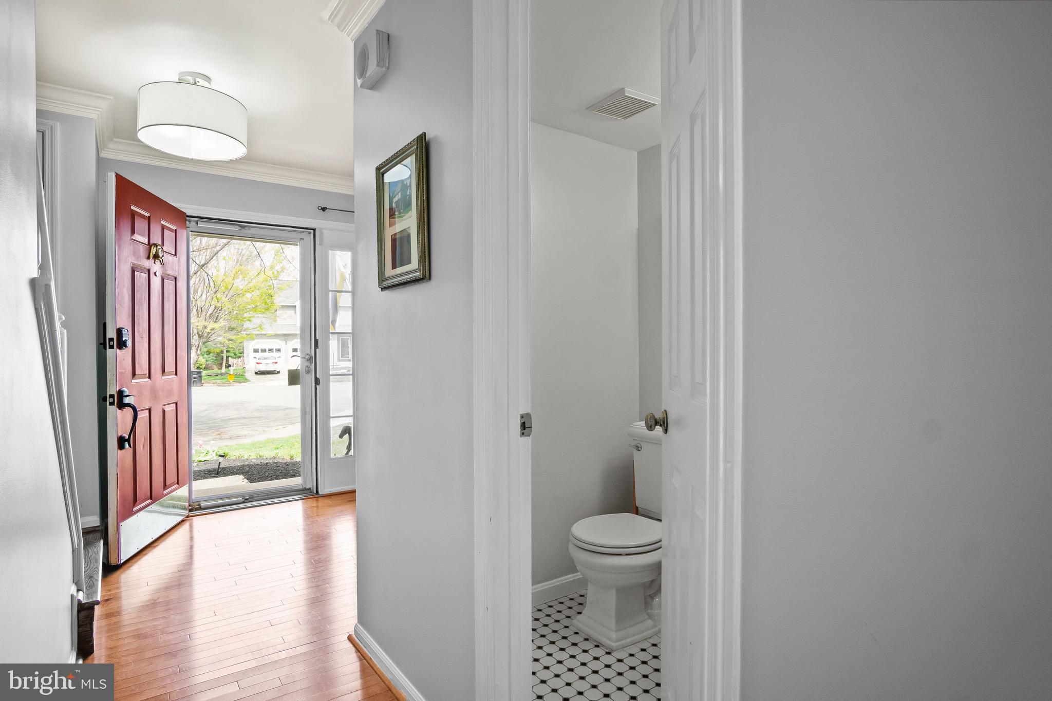 POTOMAC CROSSING - Residential