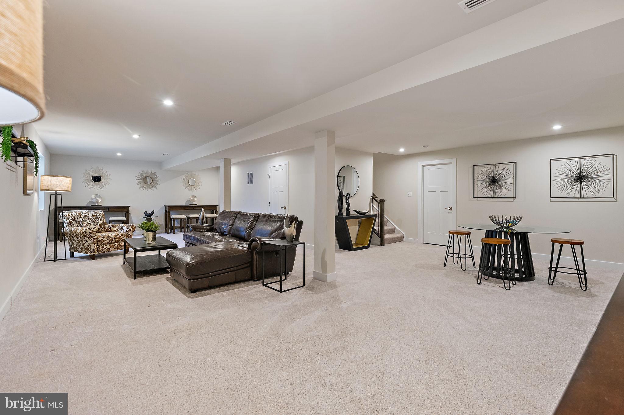 SNOWDEN BRIDGE - Residential