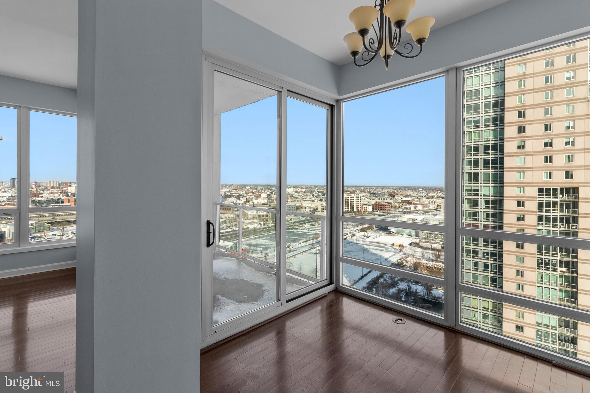 WATERFRONT SQUARE - Residential Lease