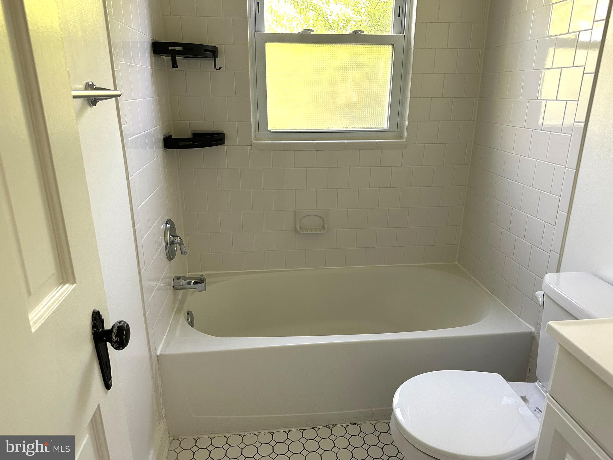 BELLEFONTE GARDENS - Residential Lease