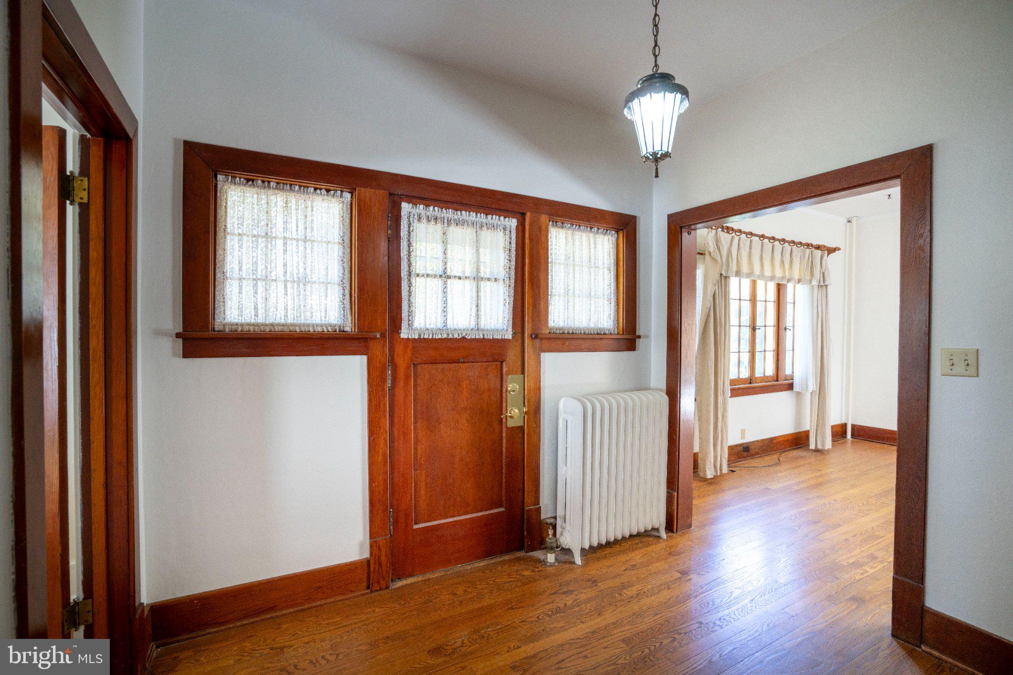 501 W FAIRMOUNT AVENUE