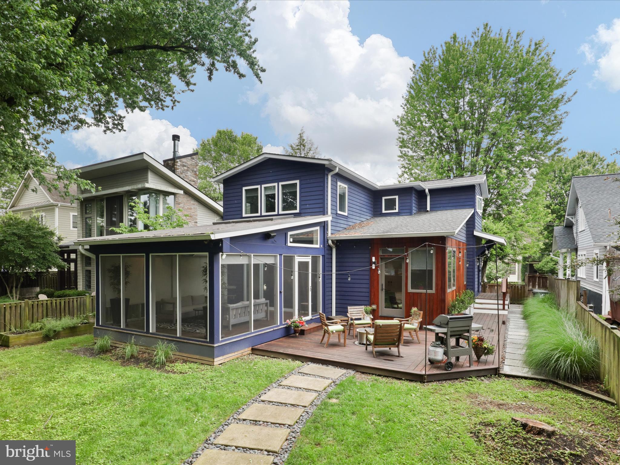 HIGHLAND PARK - Residential