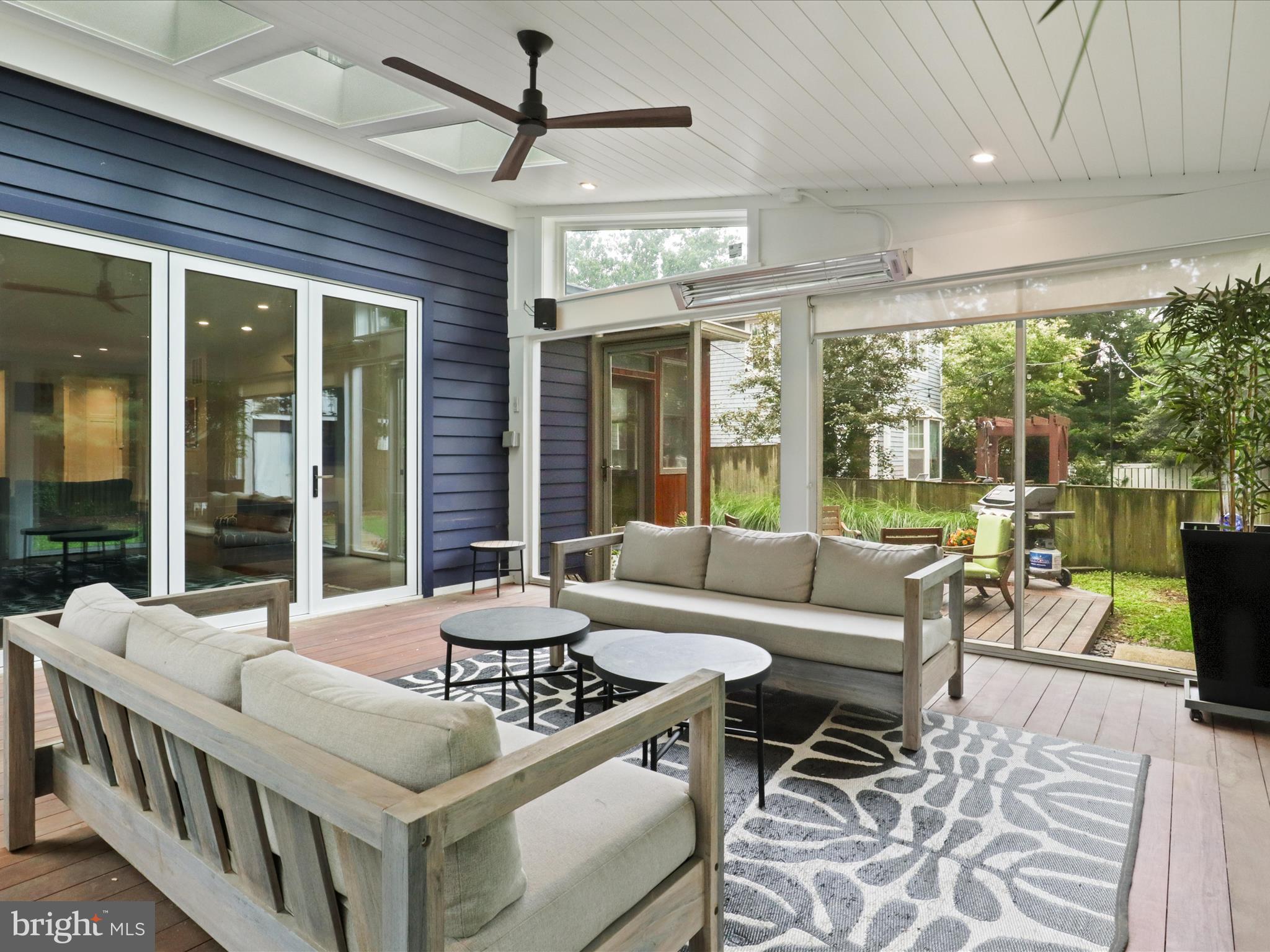 HIGHLAND PARK - Residential