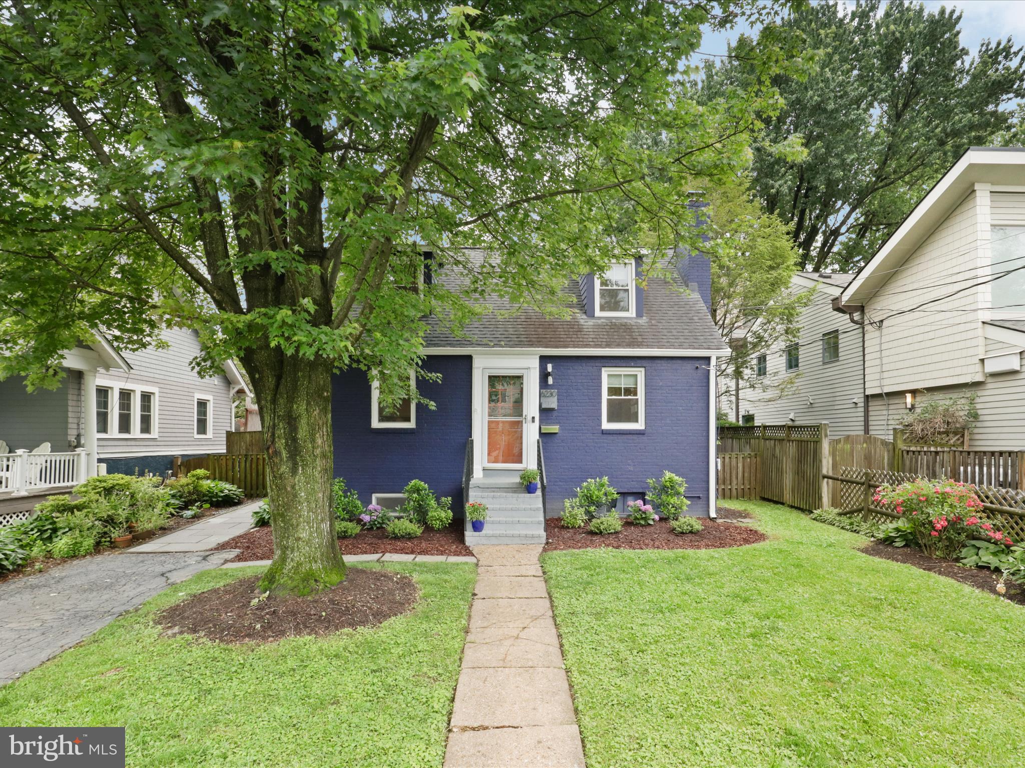 HIGHLAND PARK - Residential