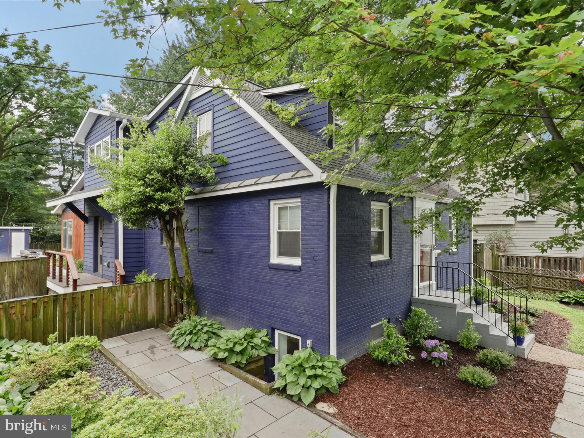 HIGHLAND PARK - Residential