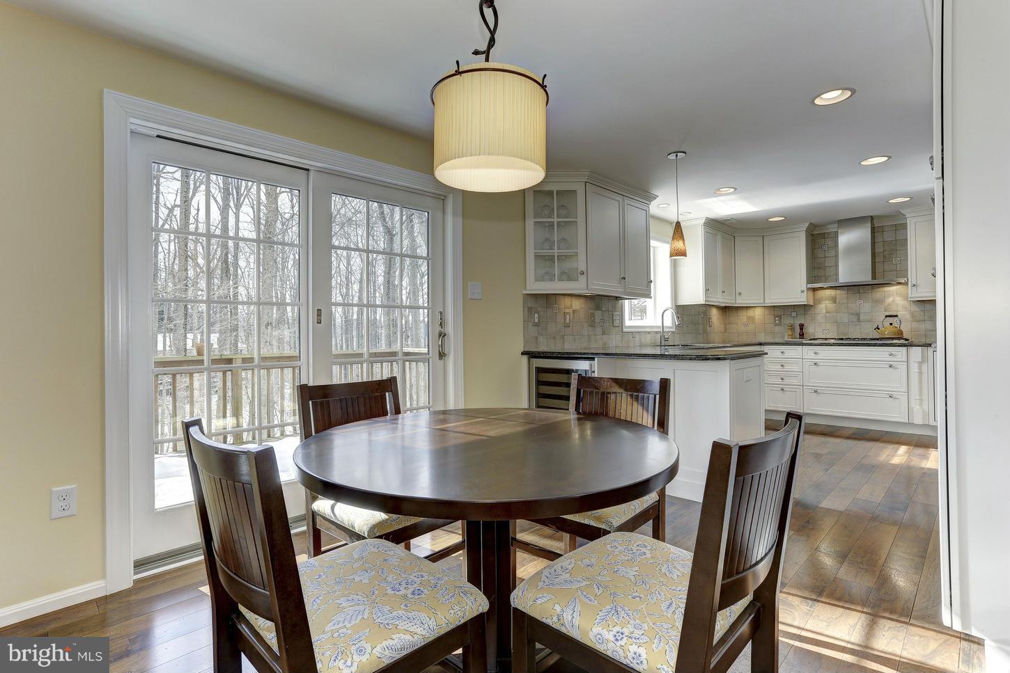 VILLAGE OF HICKORY RIDGE - Residential