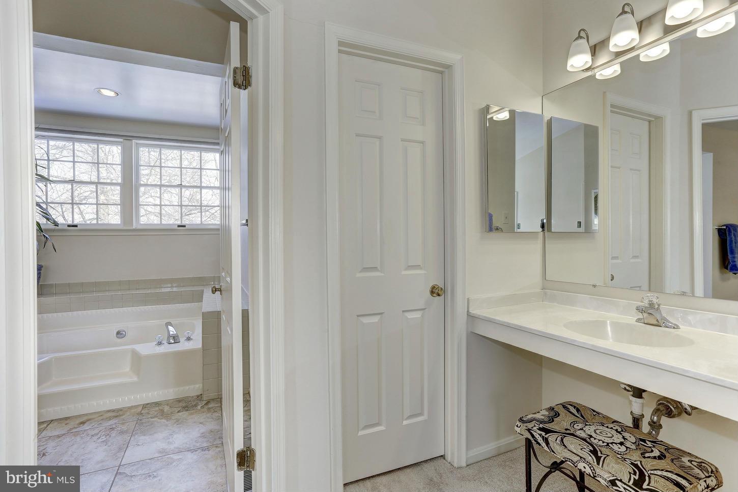 VILLAGE OF HICKORY RIDGE - Residential