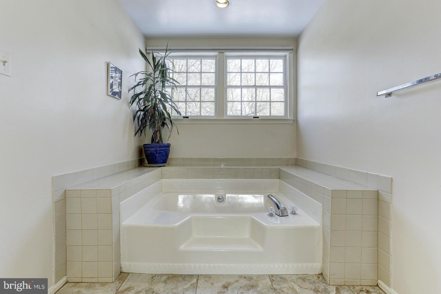 VILLAGE OF HICKORY RIDGE - Residential