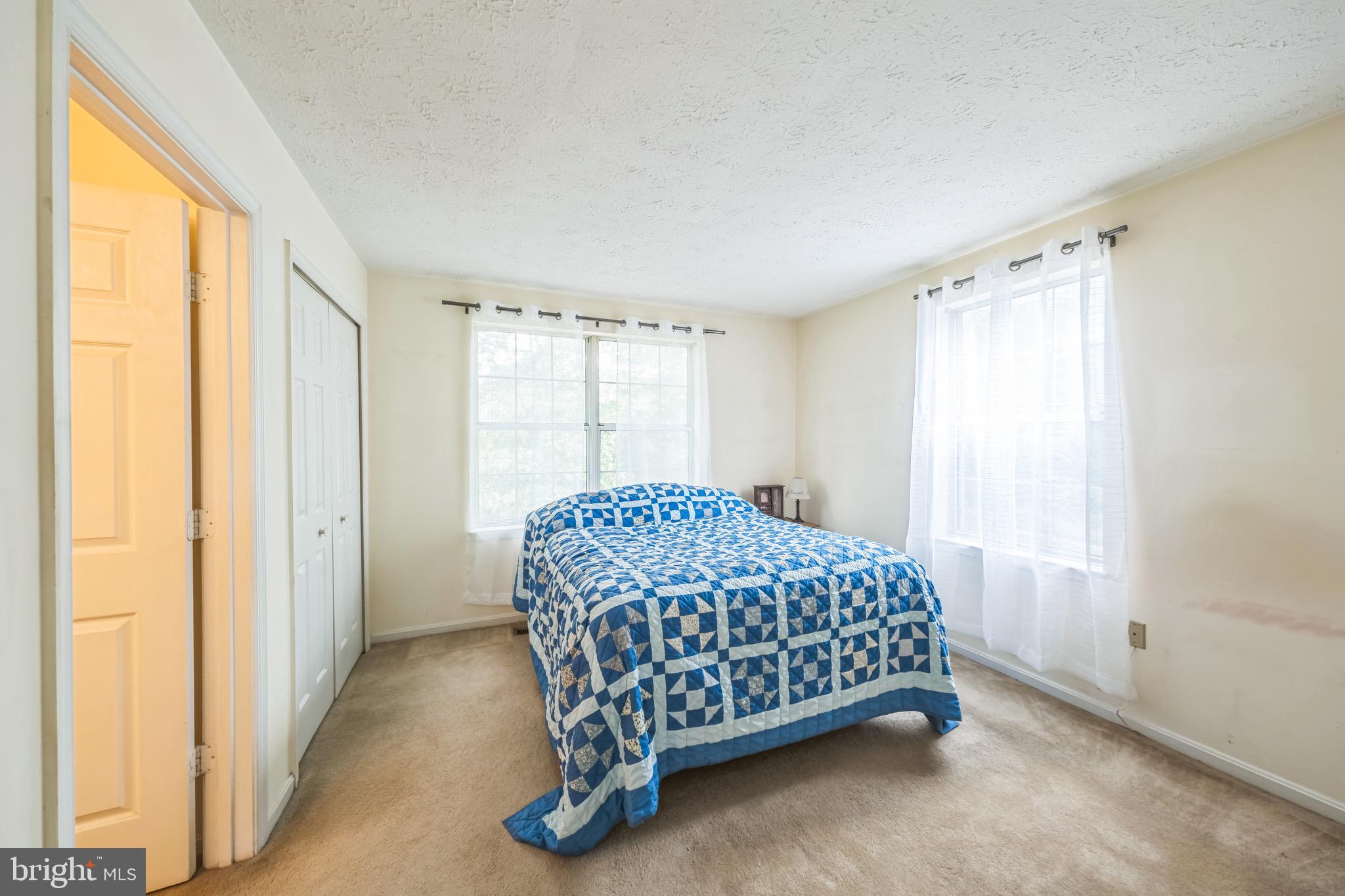 WESTLAKE VILLAGE - Residential