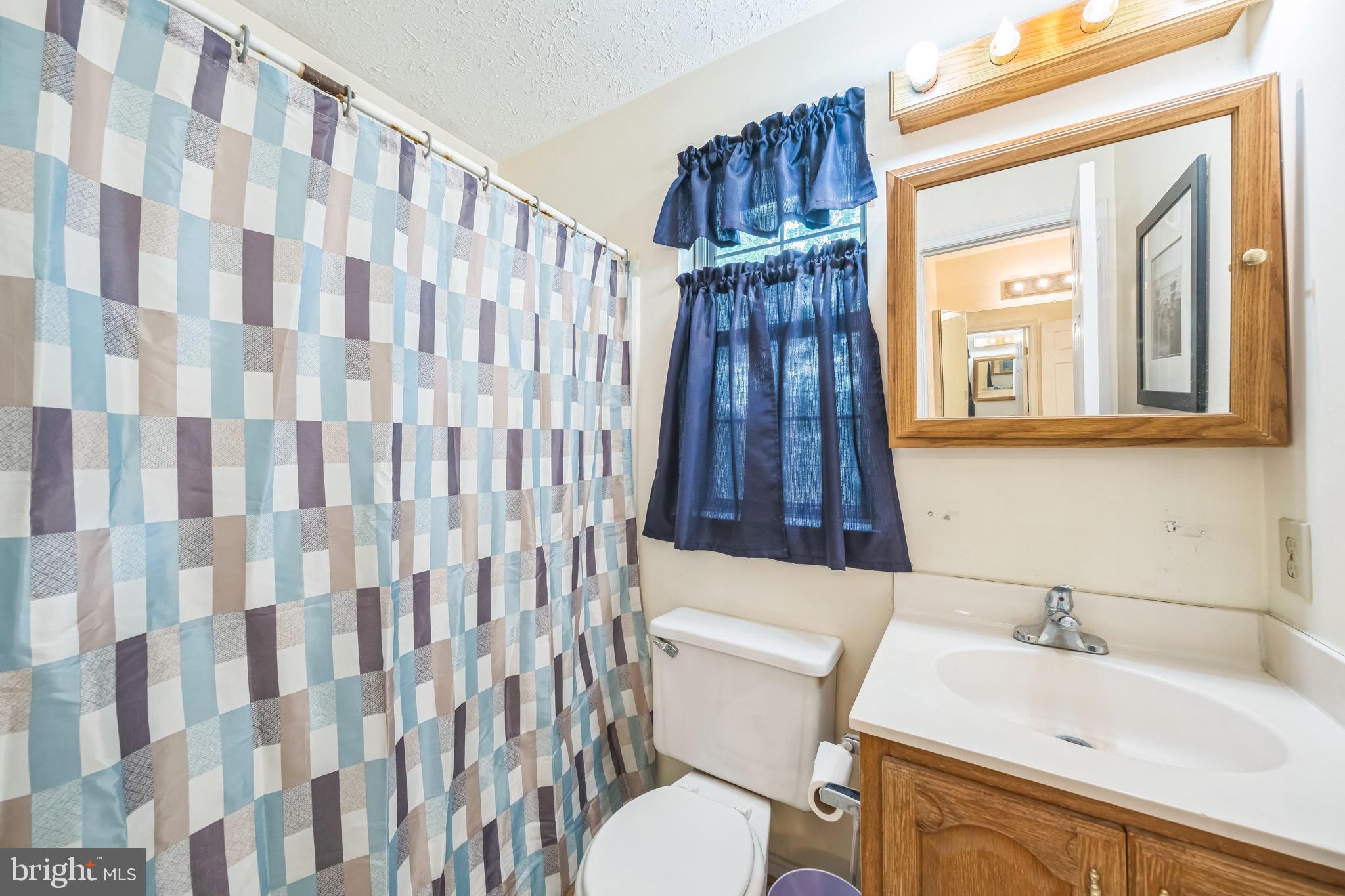 WESTLAKE VILLAGE - Residential