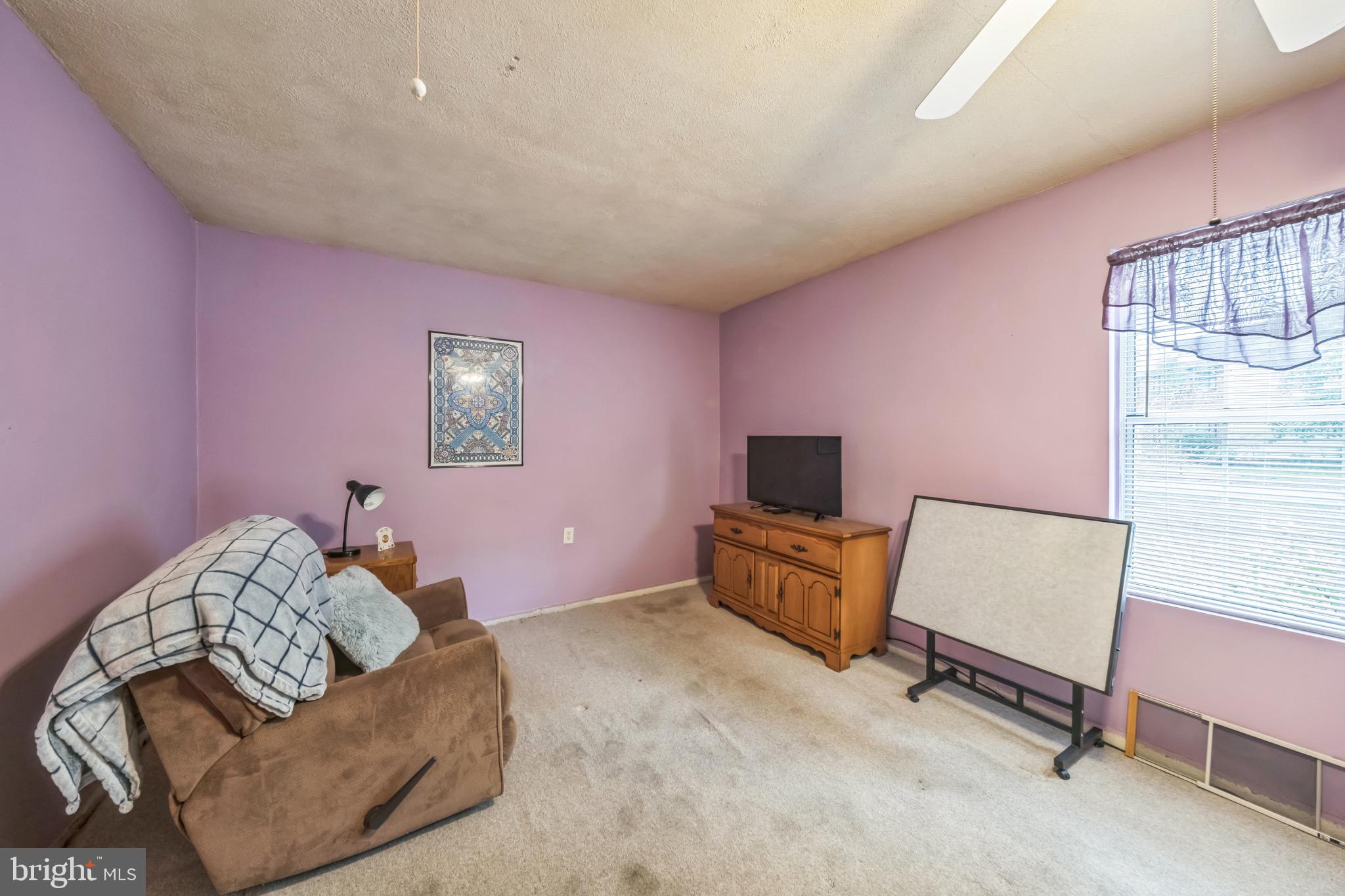 WESTLAKE VILLAGE - Residential