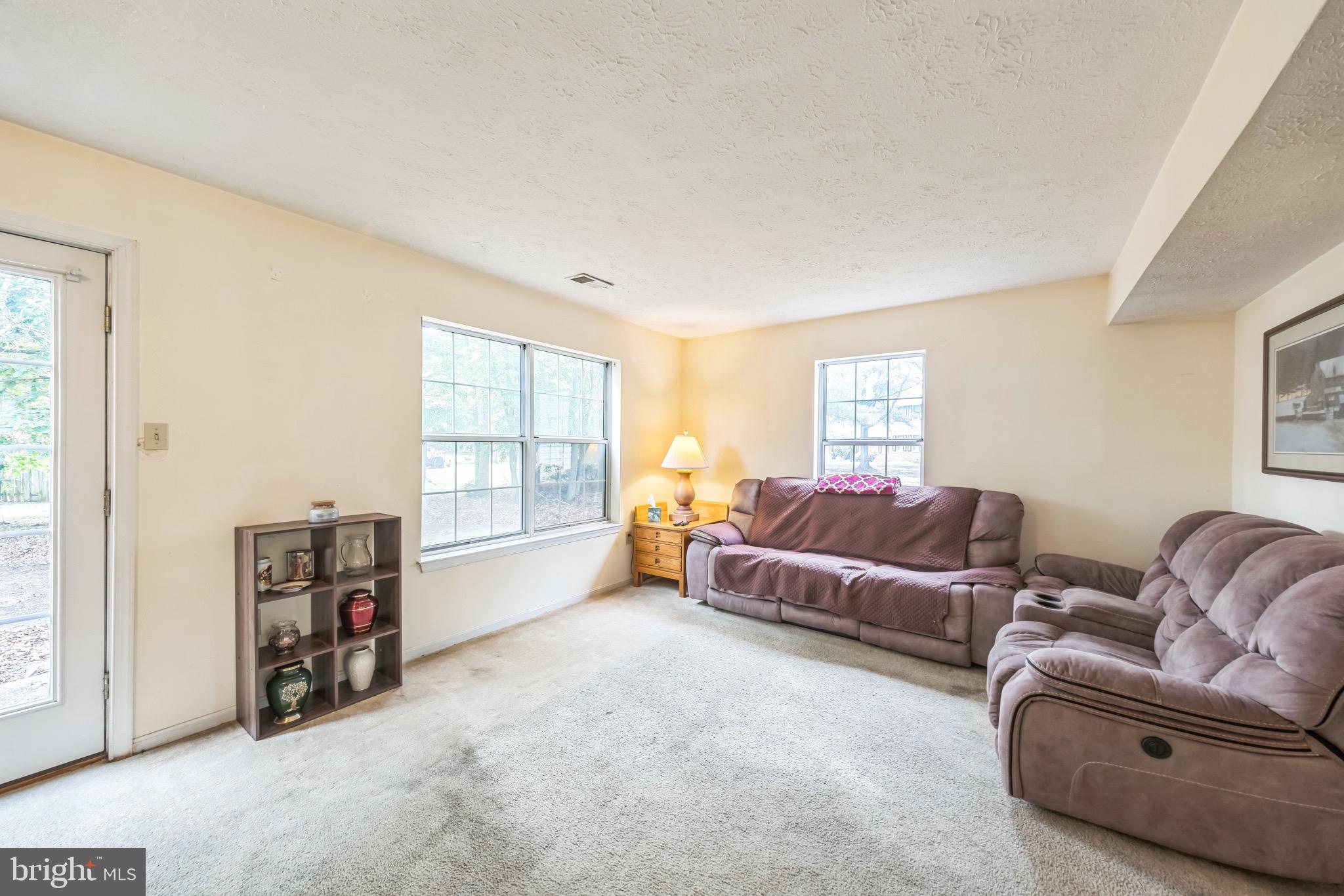 WESTLAKE VILLAGE - Residential