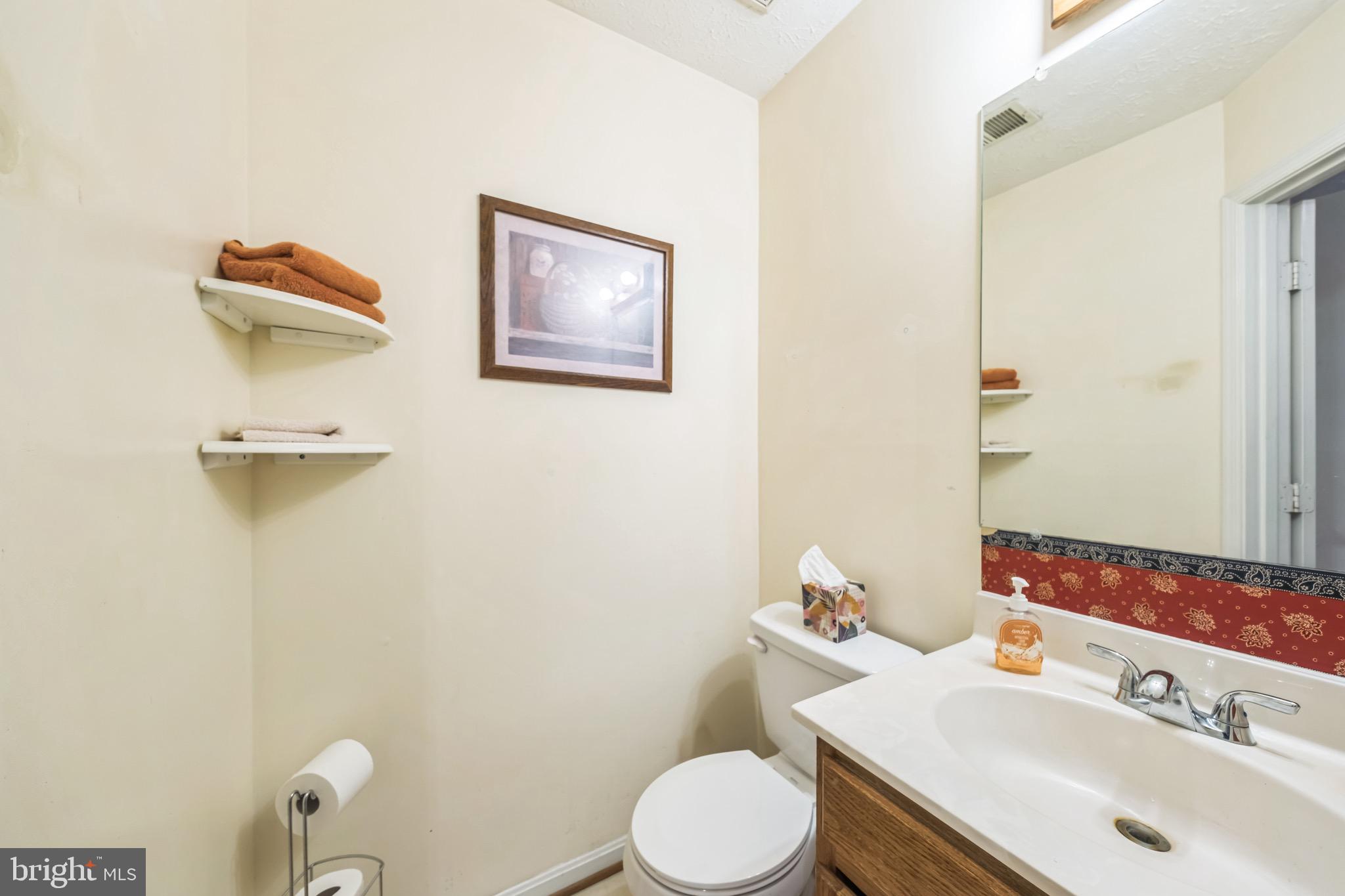 WESTLAKE VILLAGE - Residential