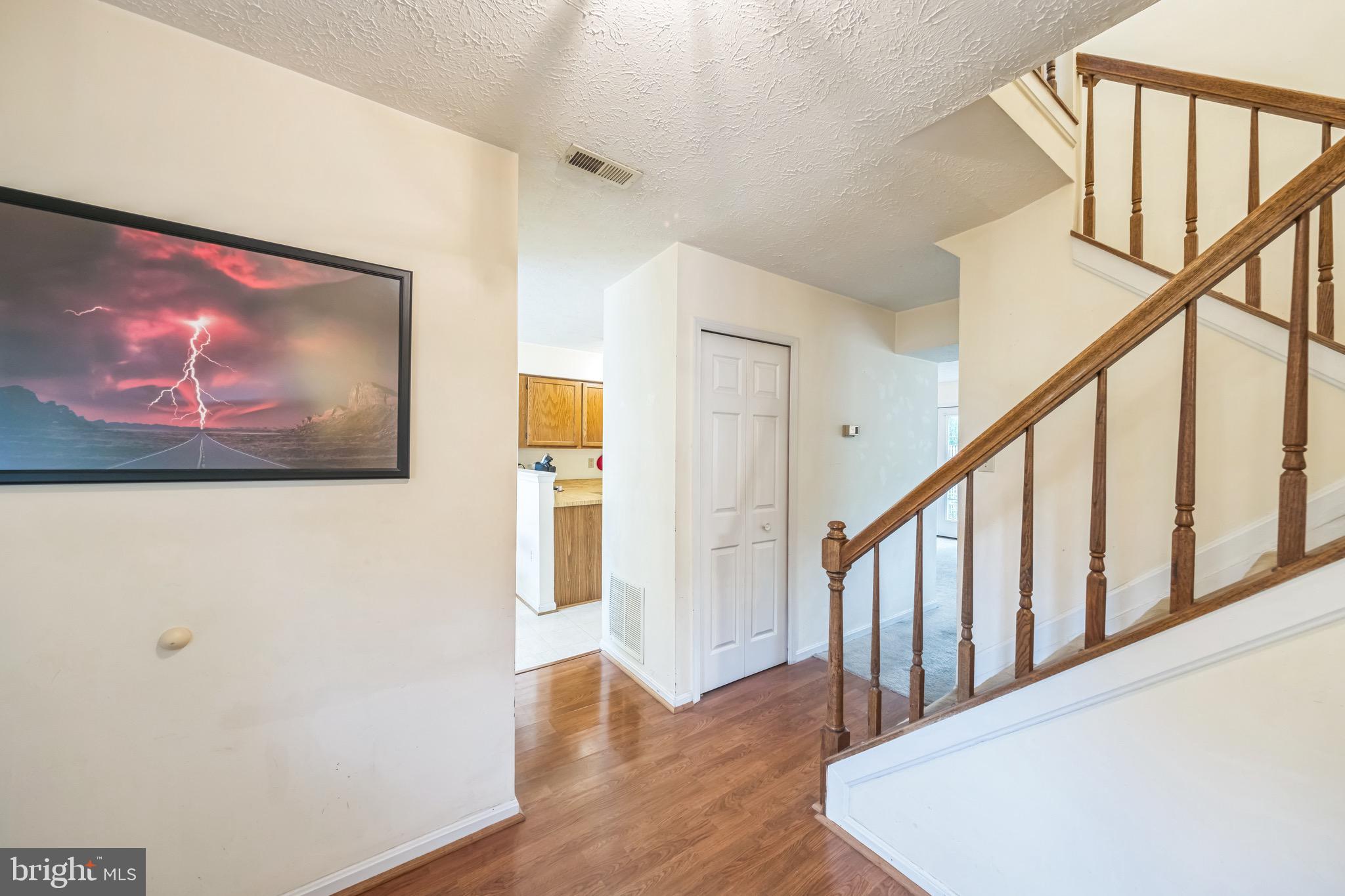 WESTLAKE VILLAGE - Residential