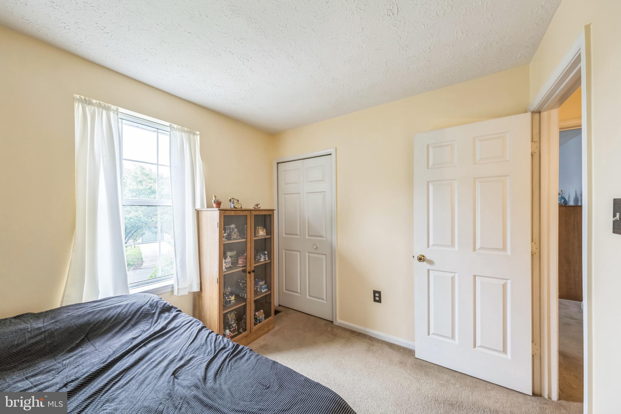 WESTLAKE VILLAGE - Residential