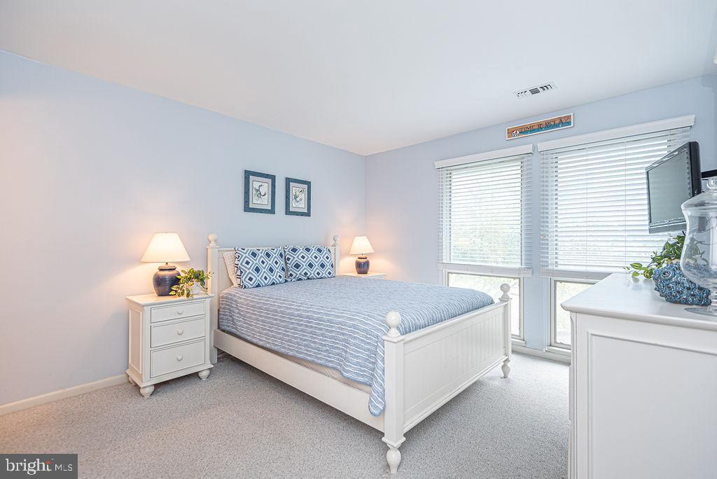 SEA COLONY WEST - Residential