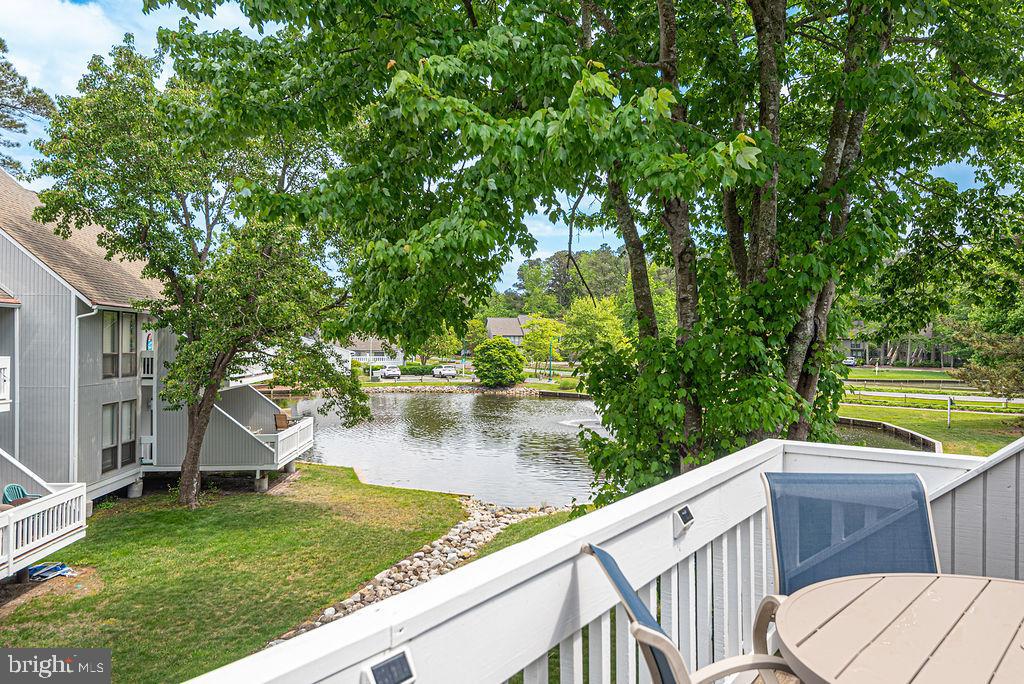 SEA COLONY WEST - Residential
