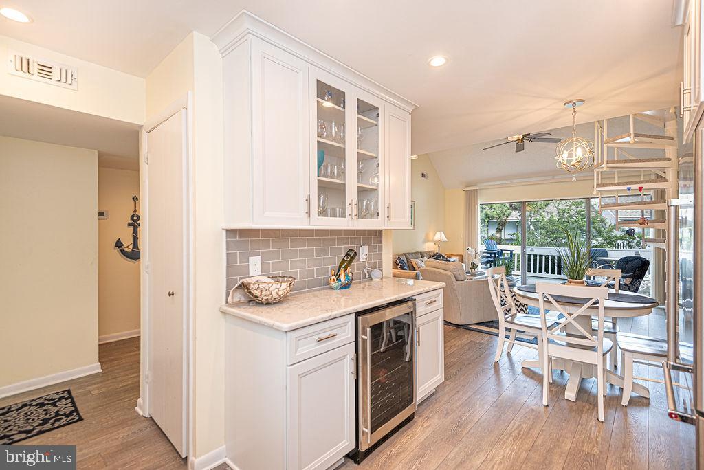 SEA COLONY WEST - Residential