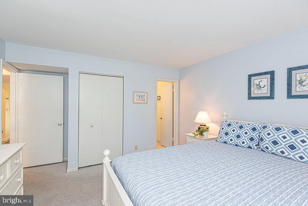 SEA COLONY WEST - Residential