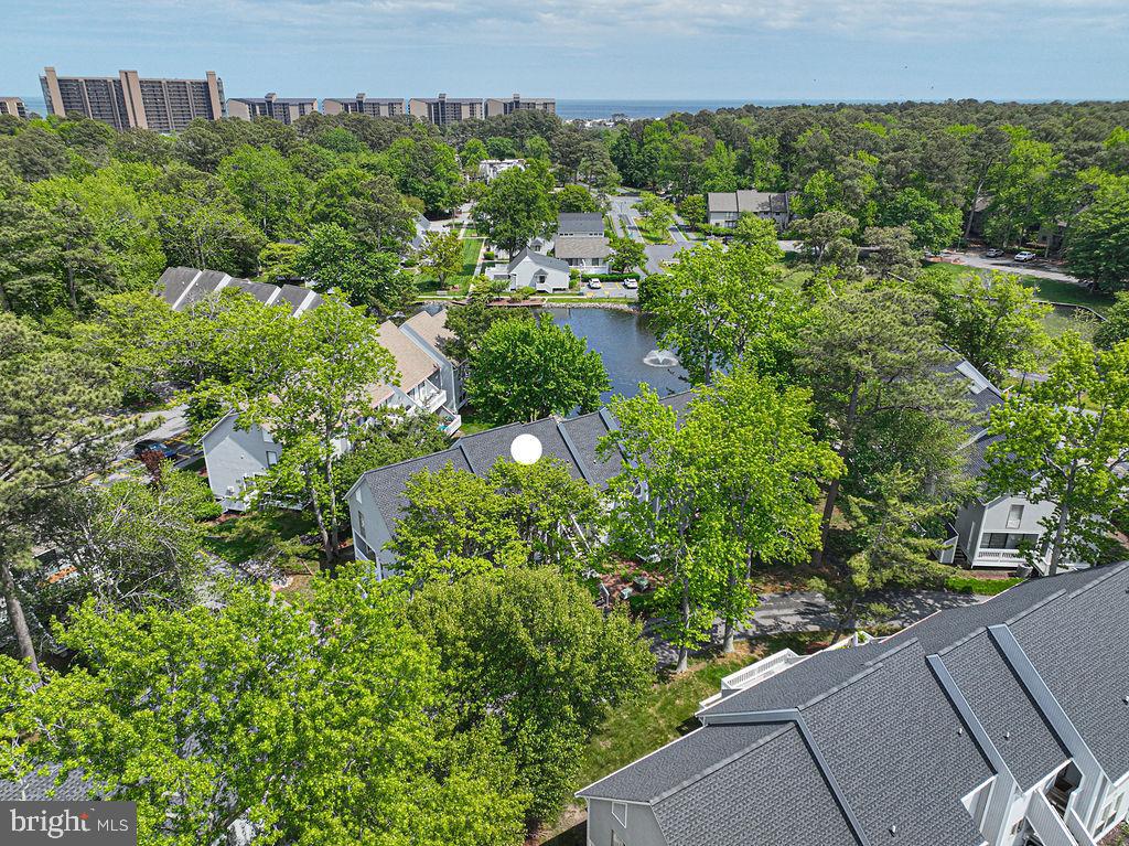 SEA COLONY WEST - Residential