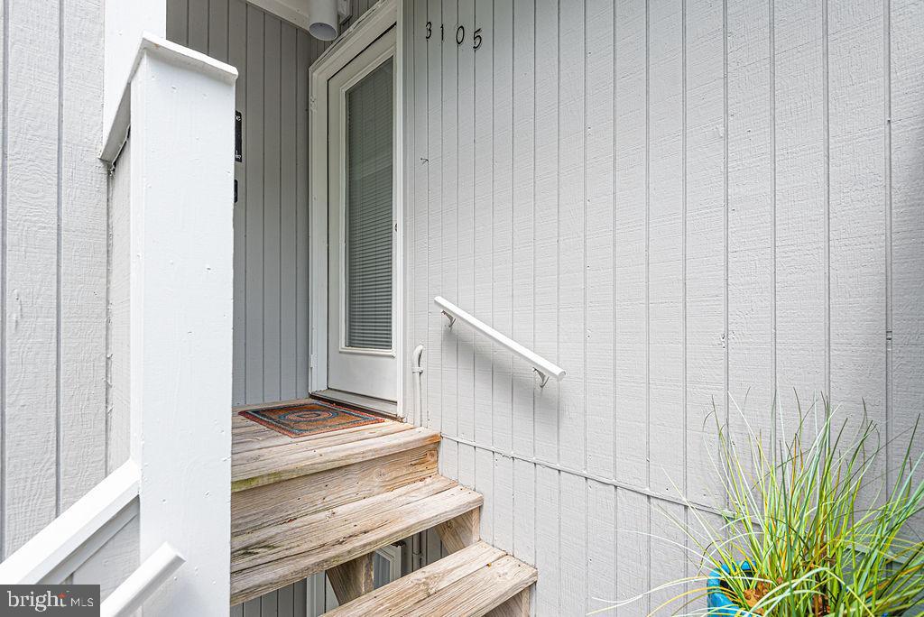 SEA COLONY WEST - Residential