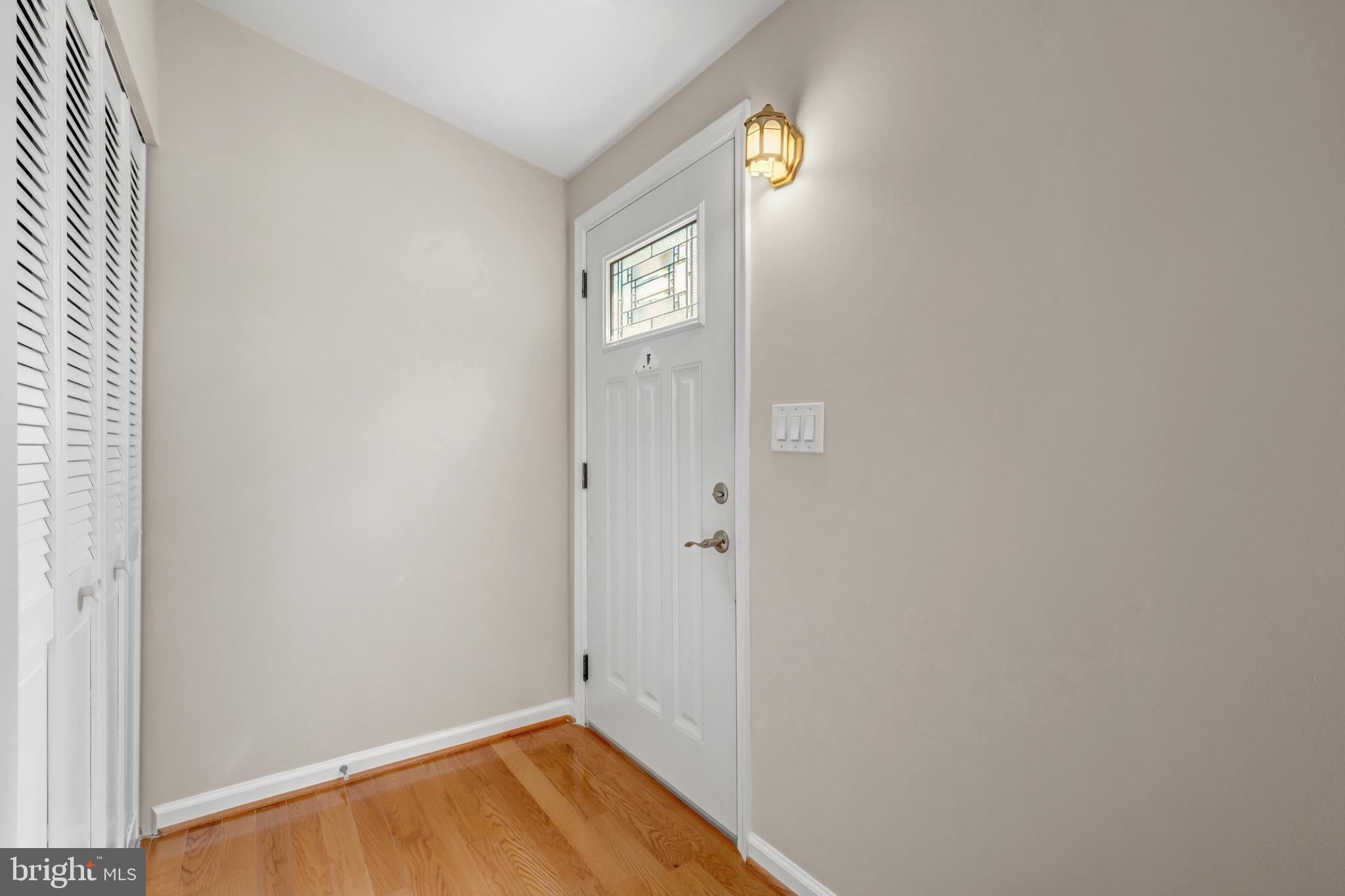 5719 OAK APPLE COURT