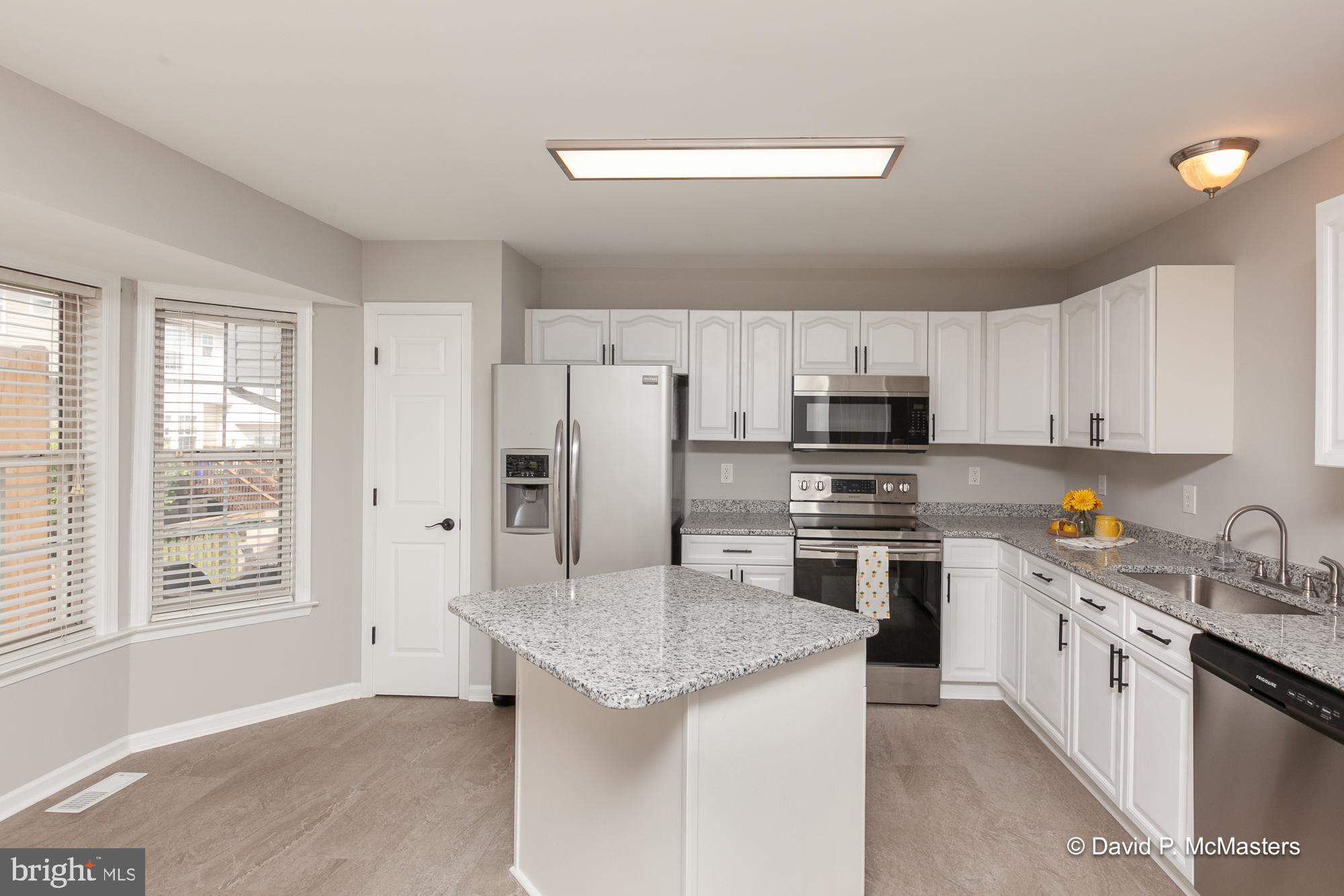 LAUREL RIDGE - Residential