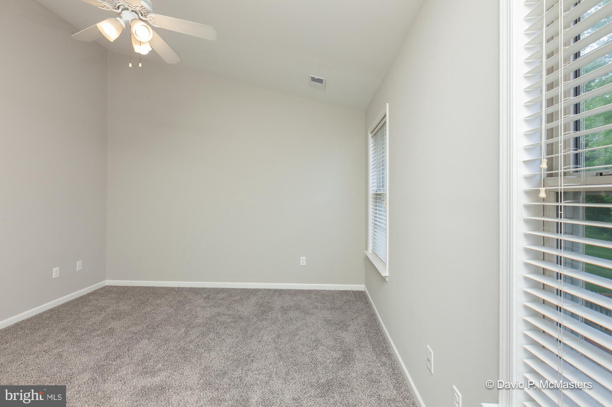 LAUREL RIDGE - Residential