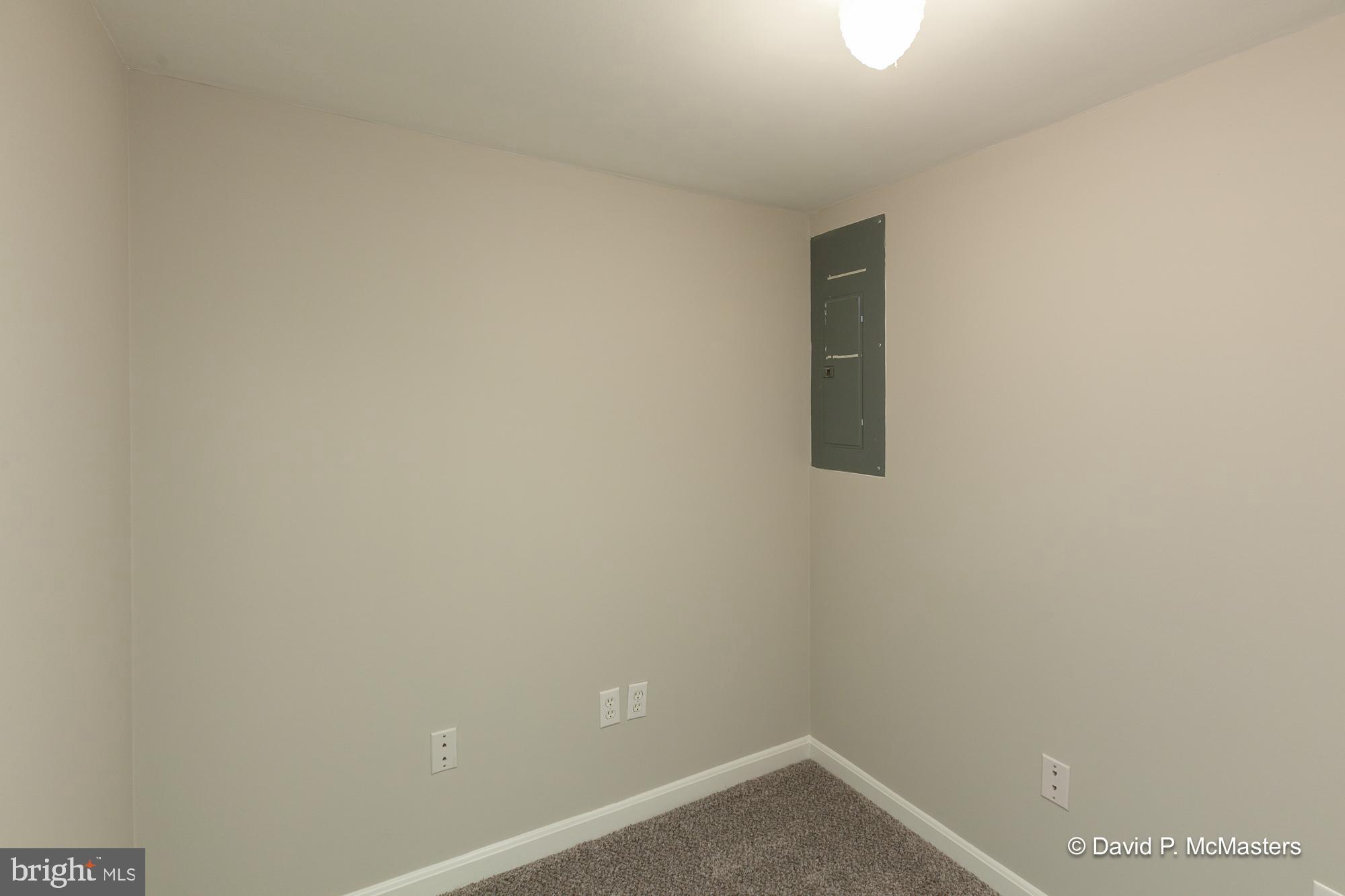 LAUREL RIDGE - Residential