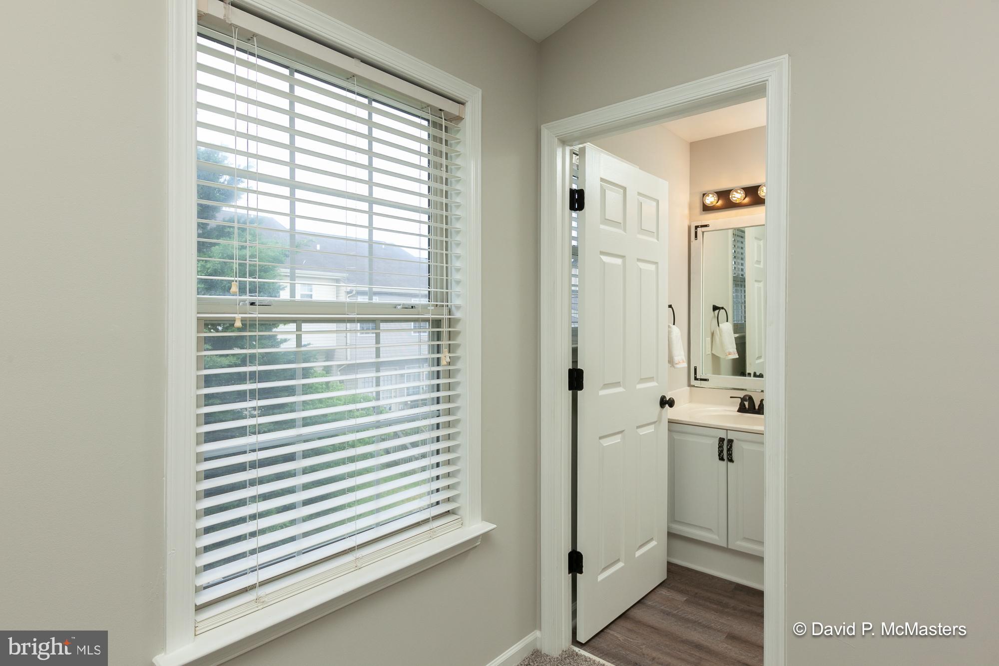 LAUREL RIDGE - Residential