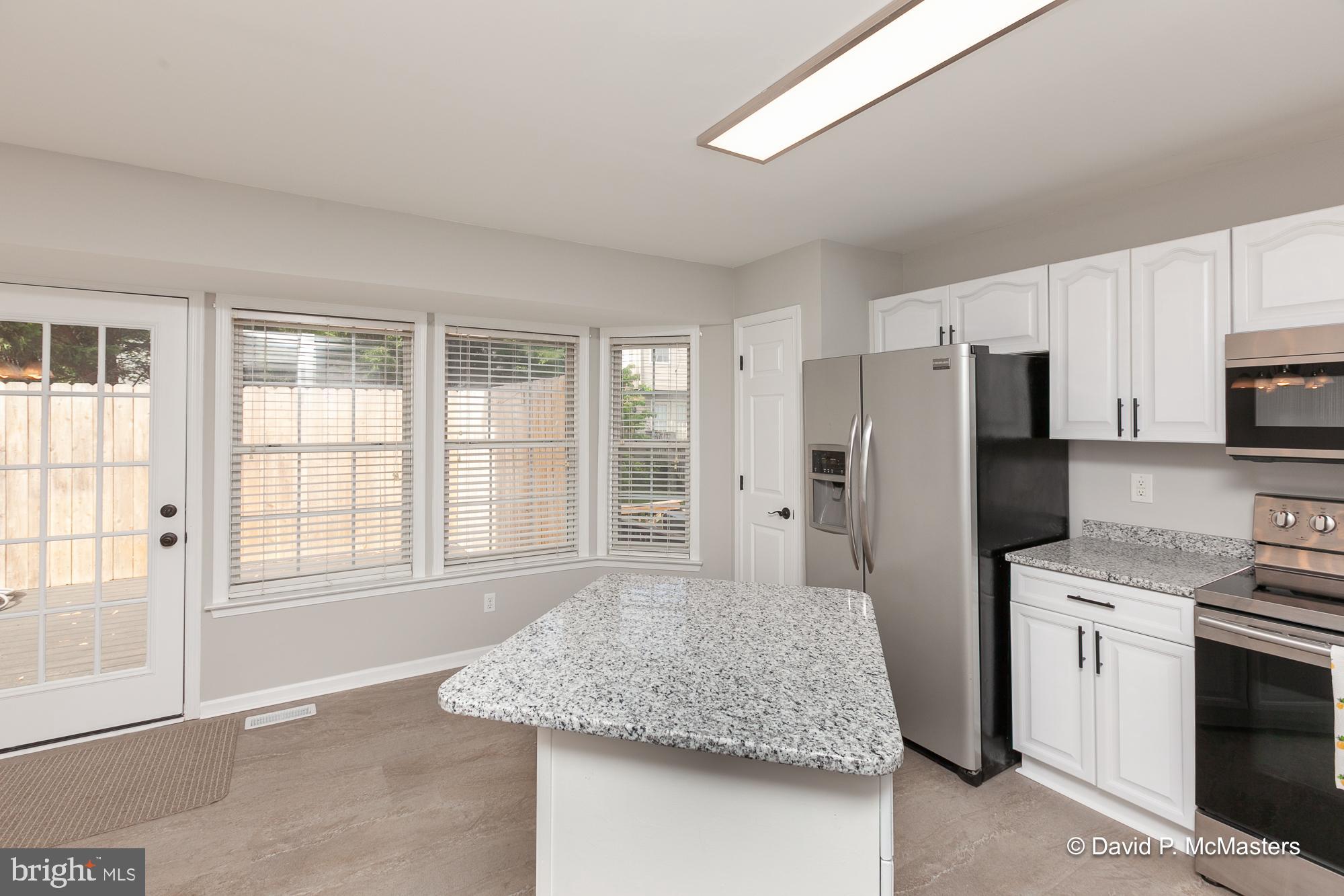 LAUREL RIDGE - Residential