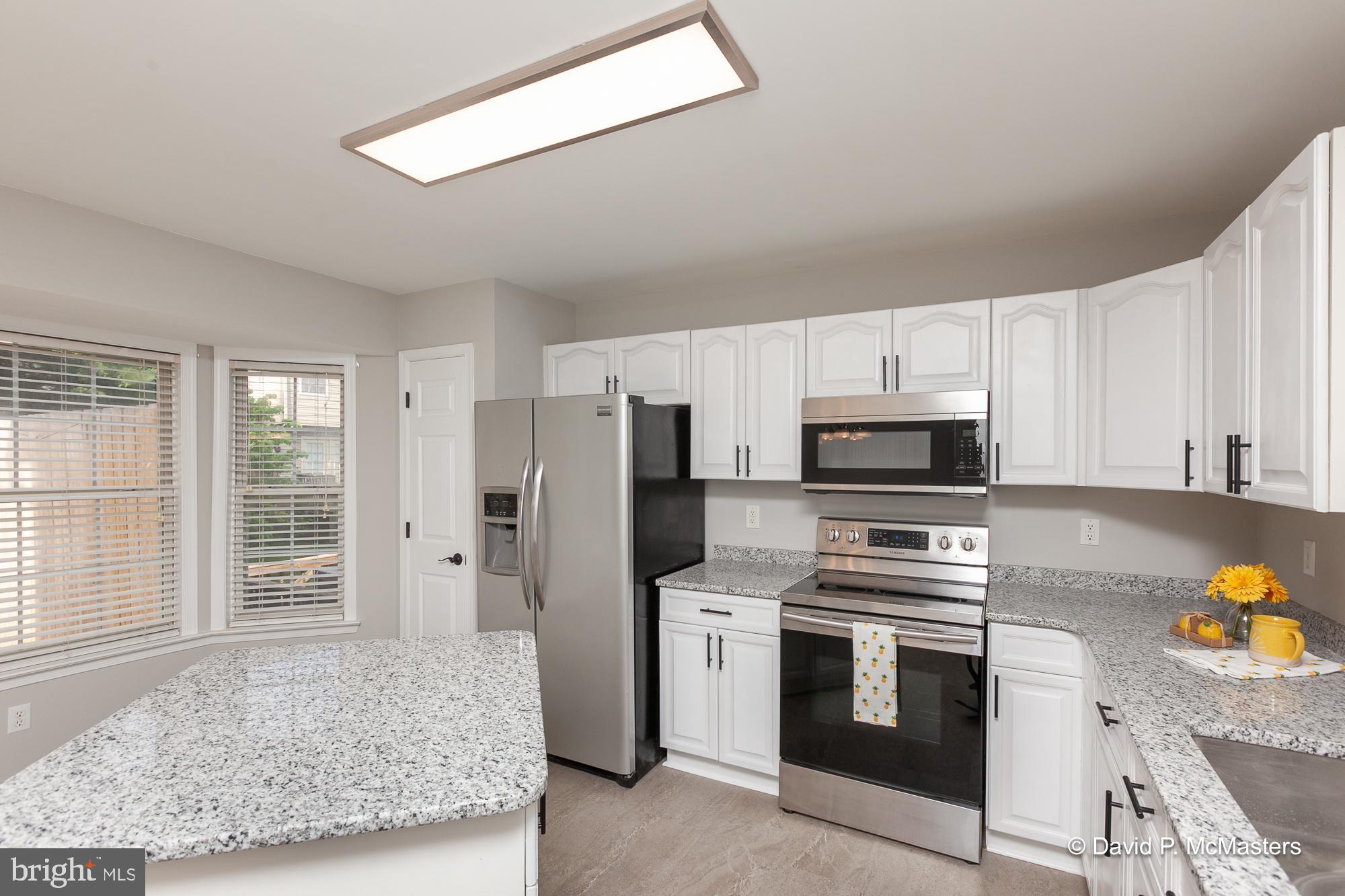 LAUREL RIDGE - Residential