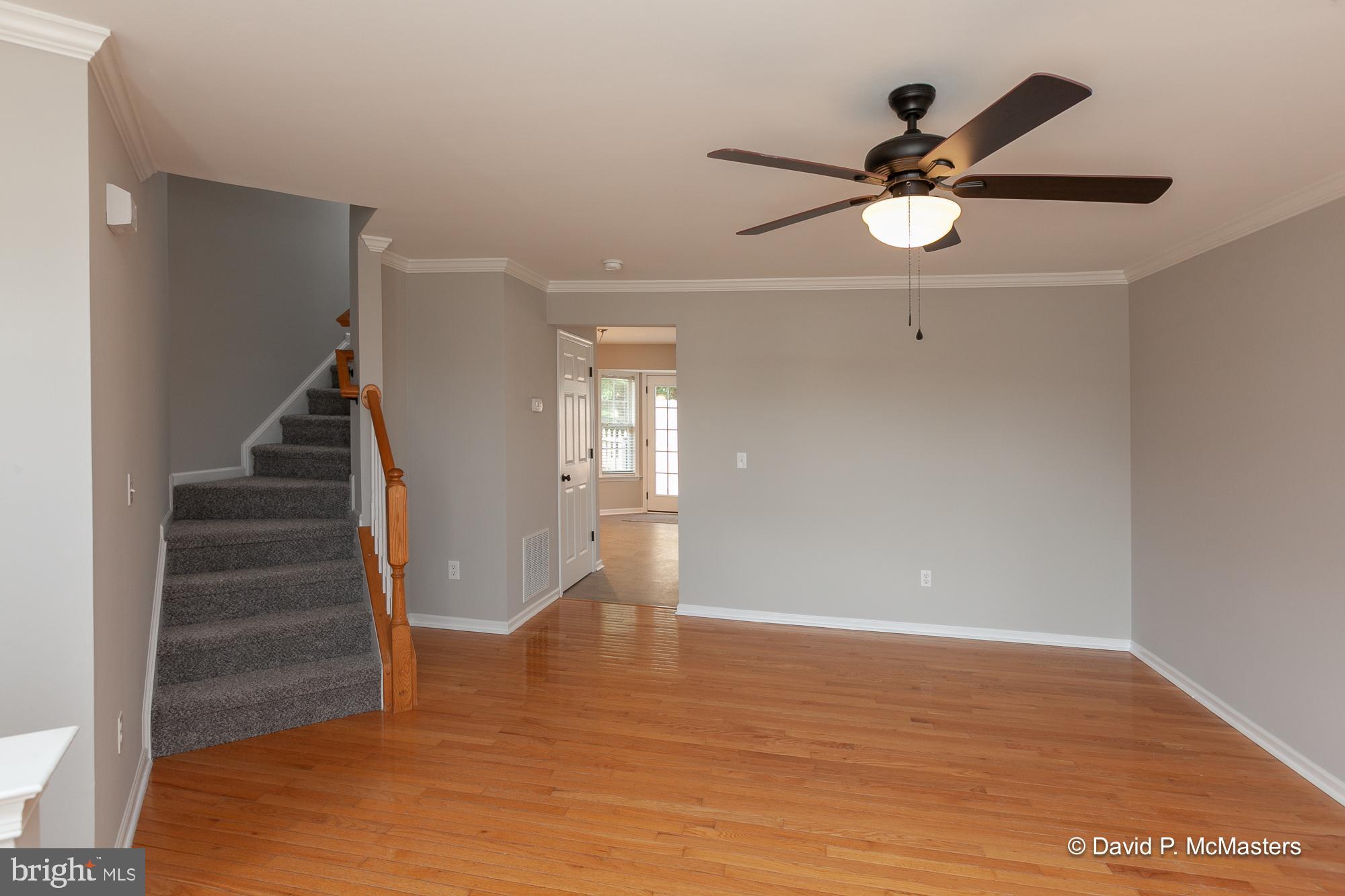 LAUREL RIDGE - Residential