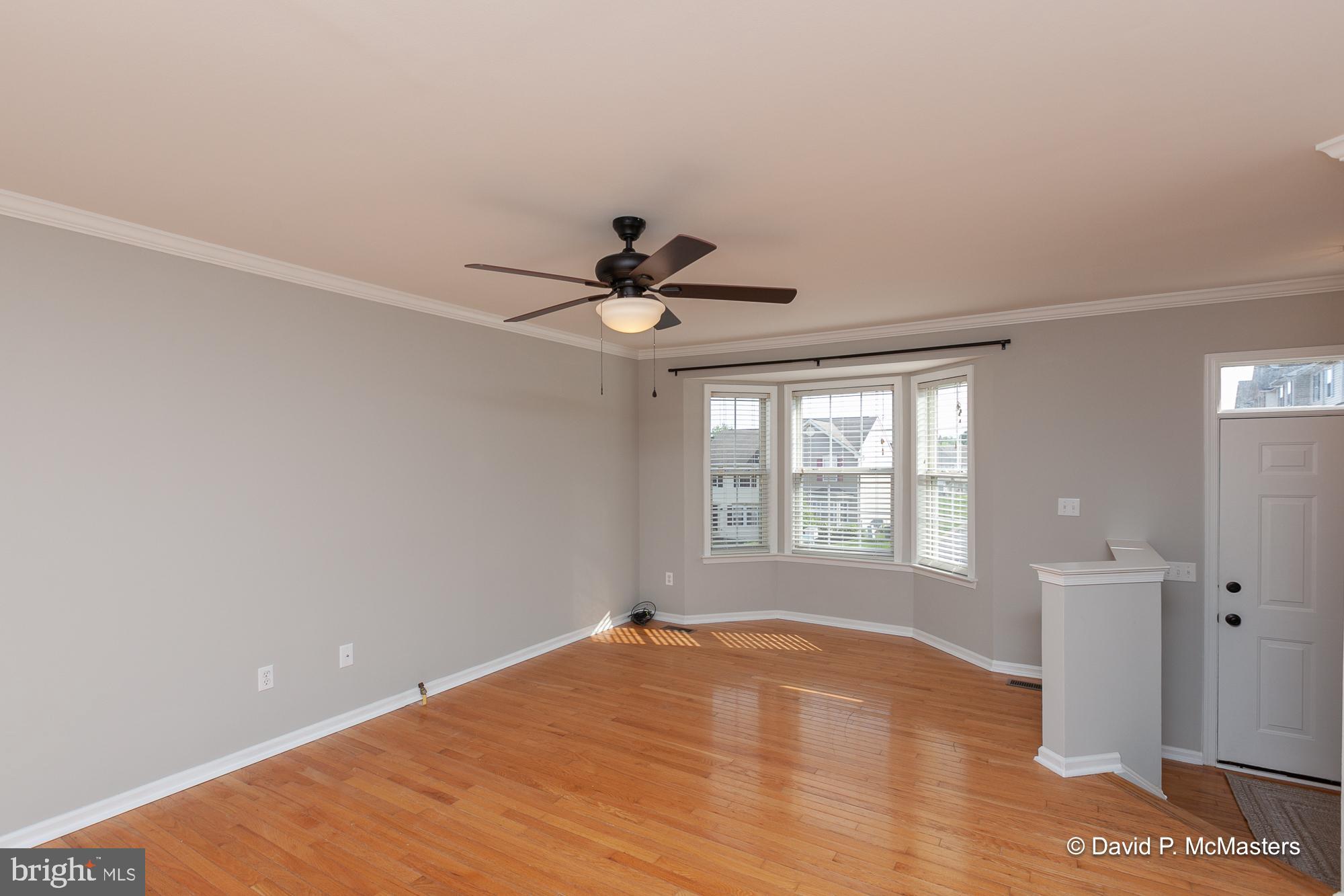 LAUREL RIDGE - Residential