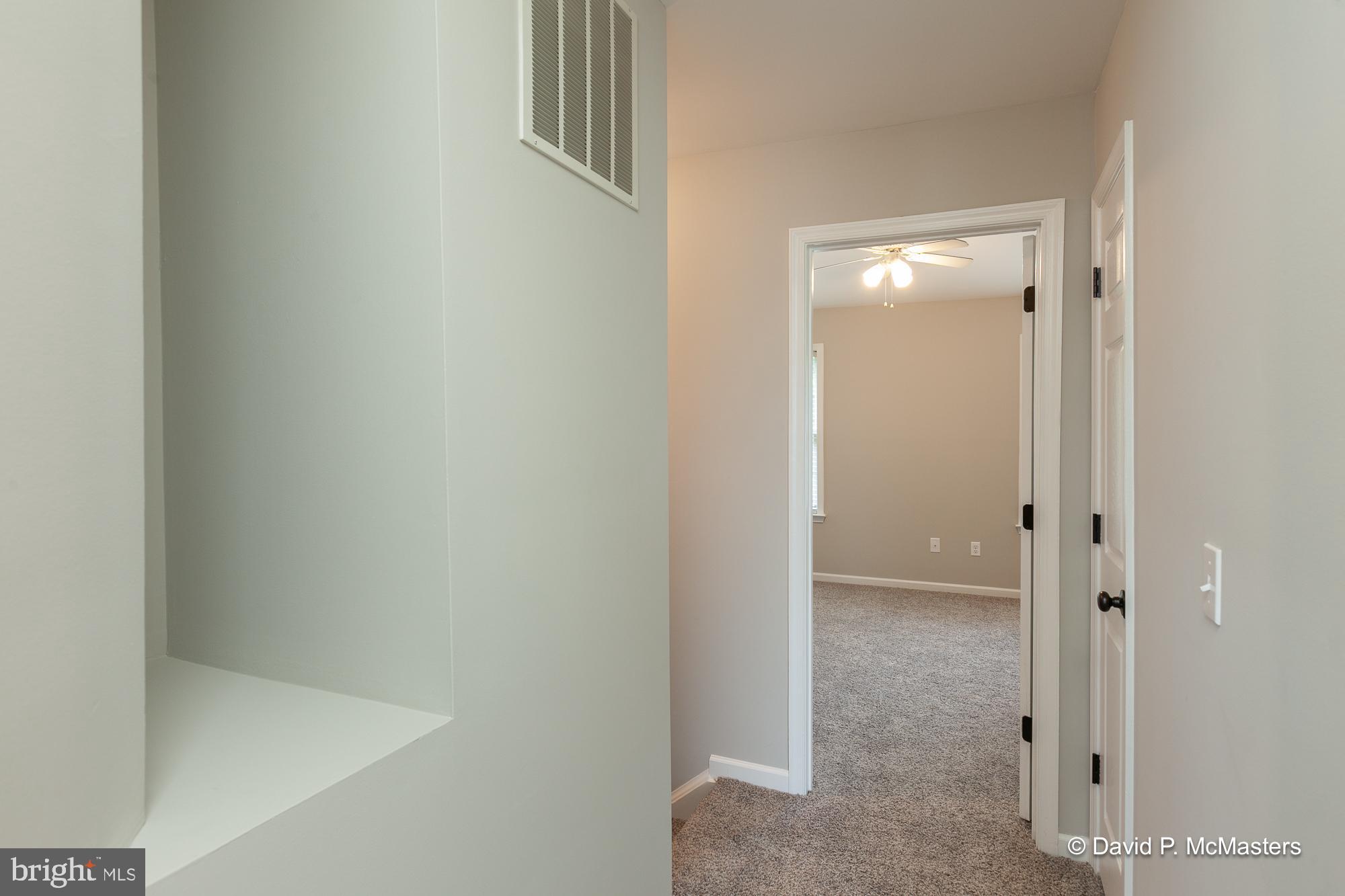 LAUREL RIDGE - Residential