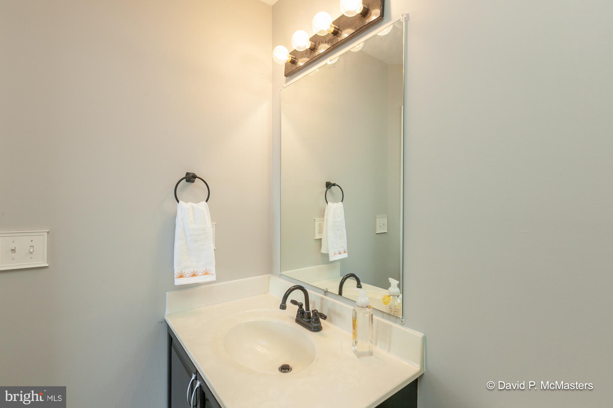 LAUREL RIDGE - Residential