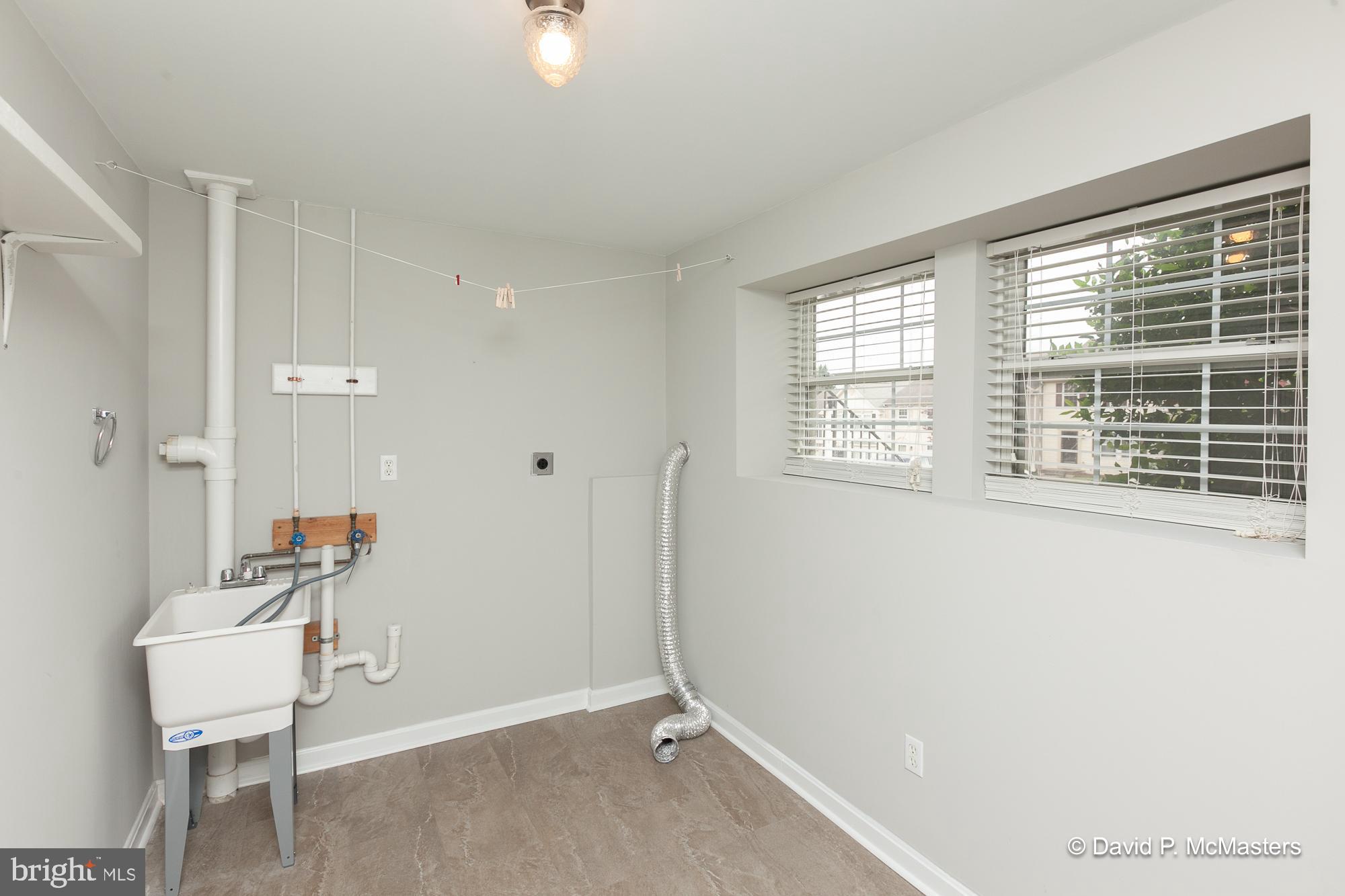 LAUREL RIDGE - Residential