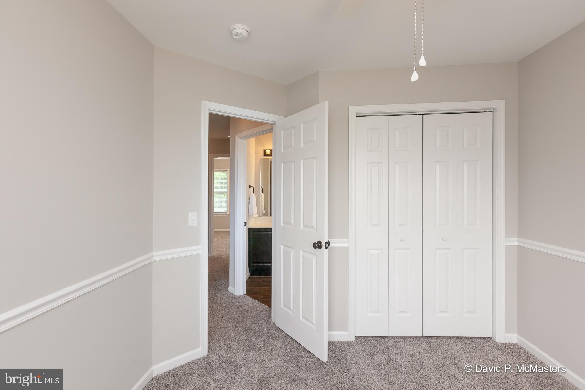 LAUREL RIDGE - Residential