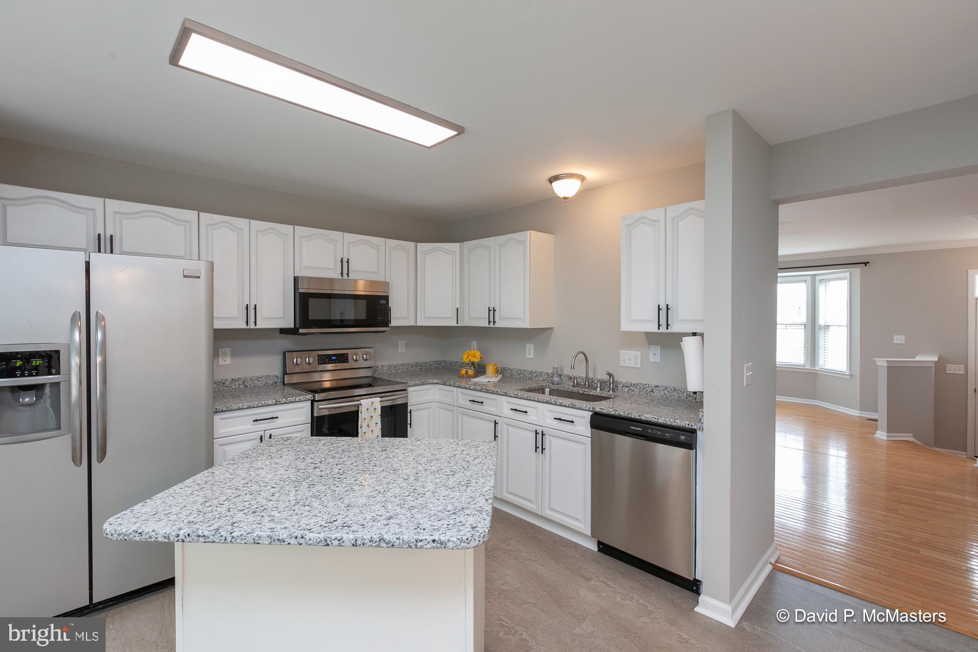 LAUREL RIDGE - Residential