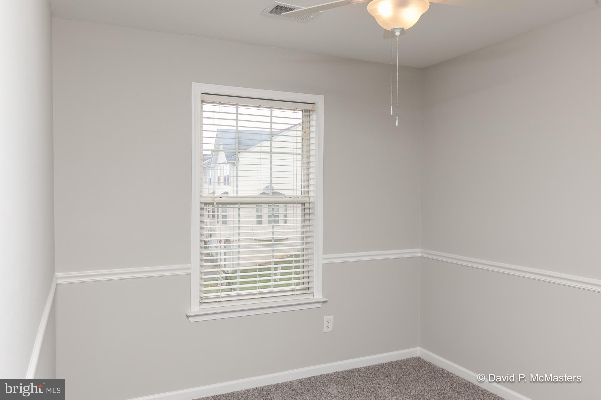 LAUREL RIDGE - Residential