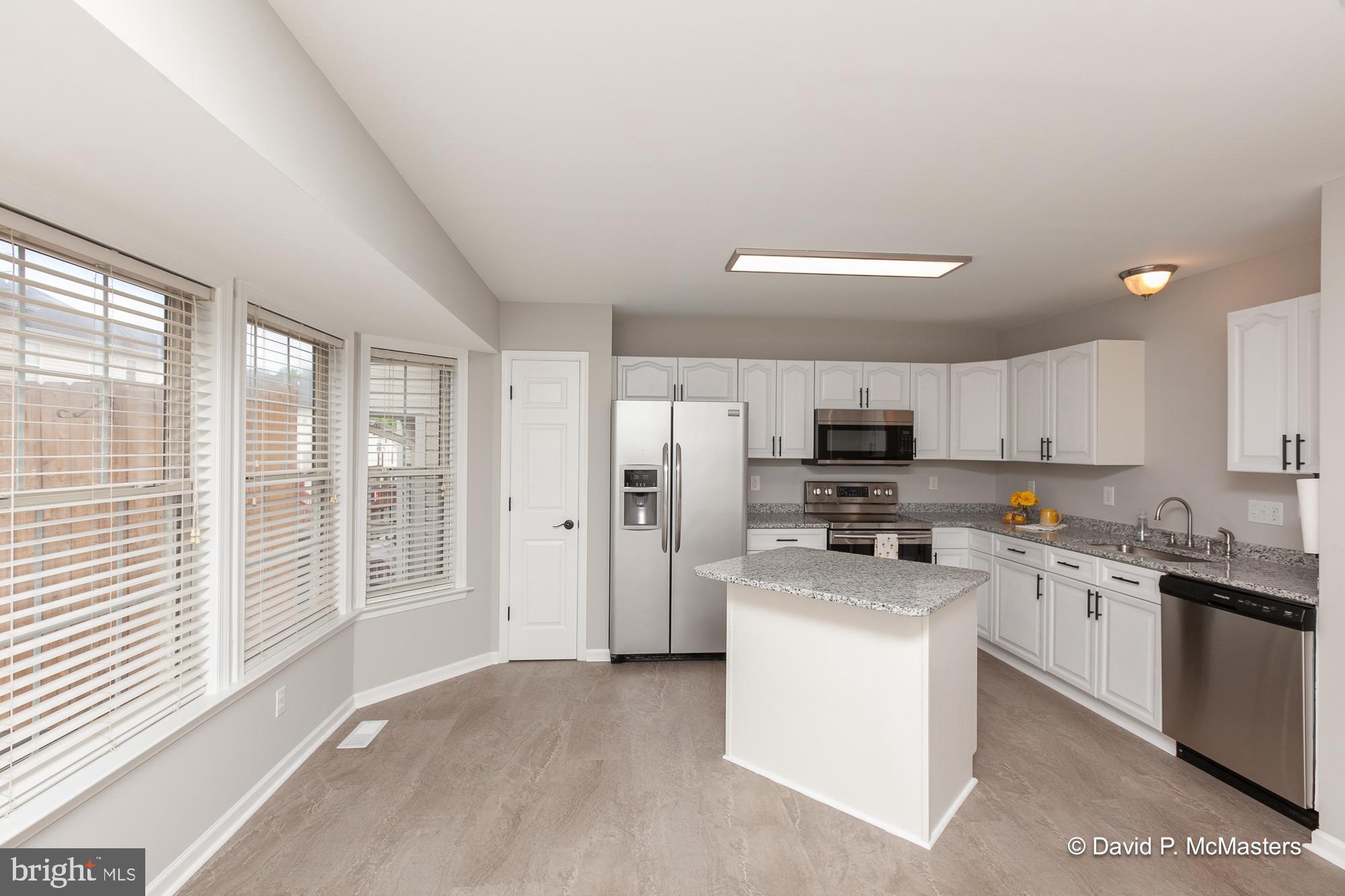 LAUREL RIDGE - Residential