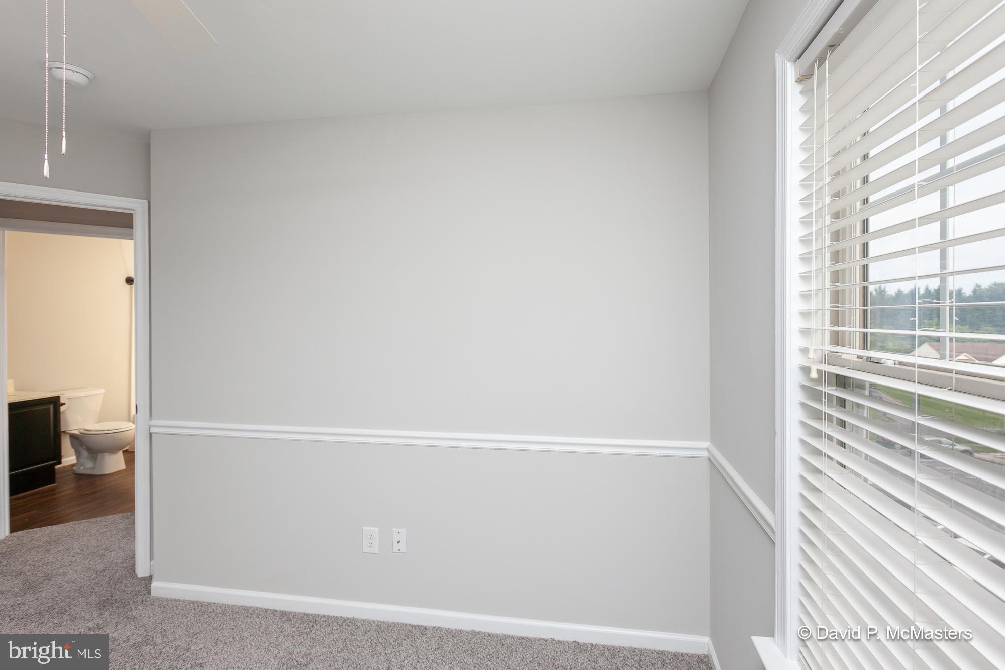 LAUREL RIDGE - Residential