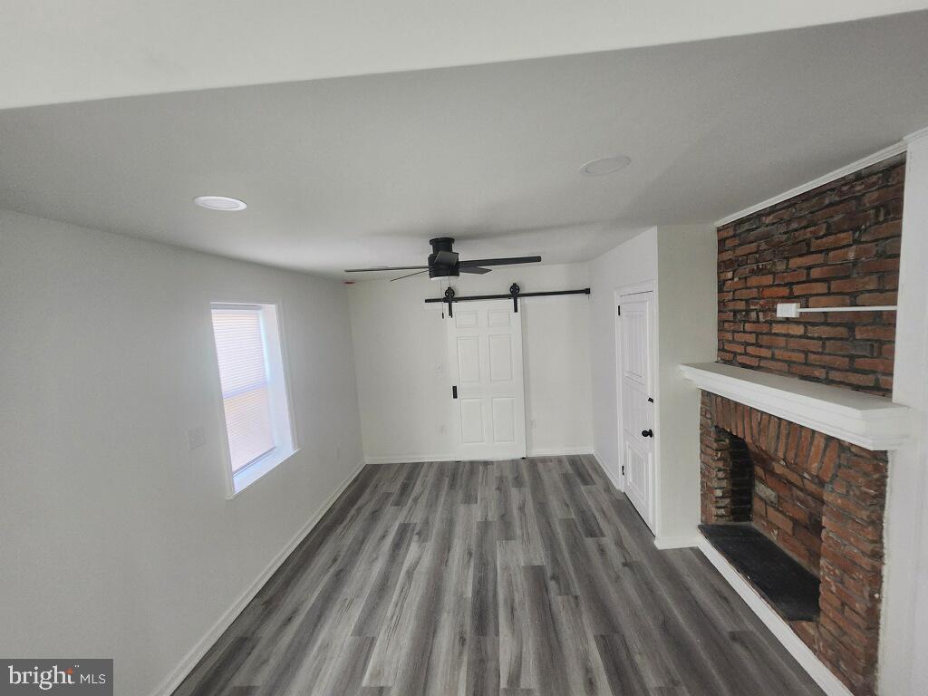 BRIDESBURG - Residential Income