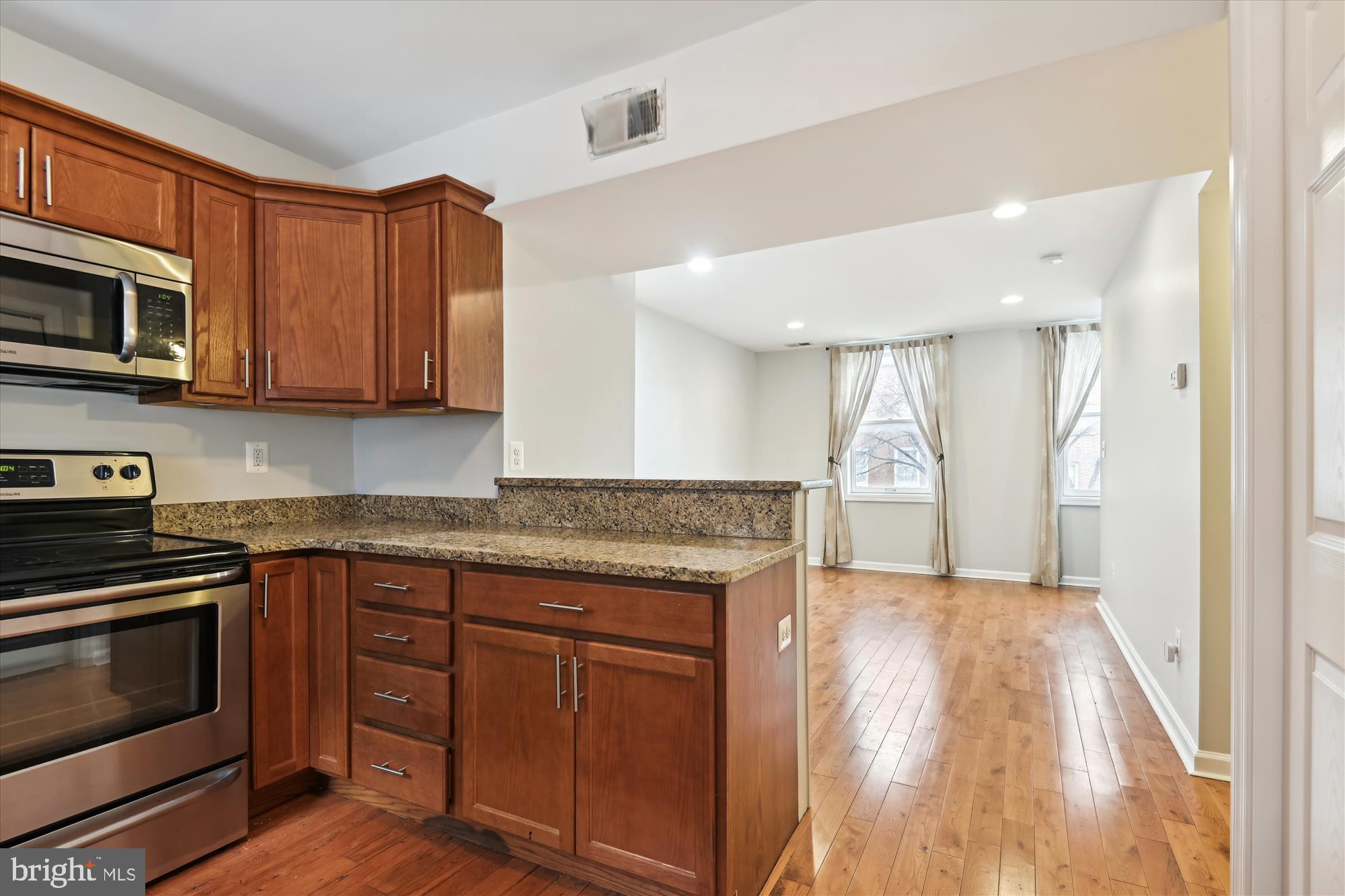 FELLS POINT HISTORIC DISTRICT - Residential Lease