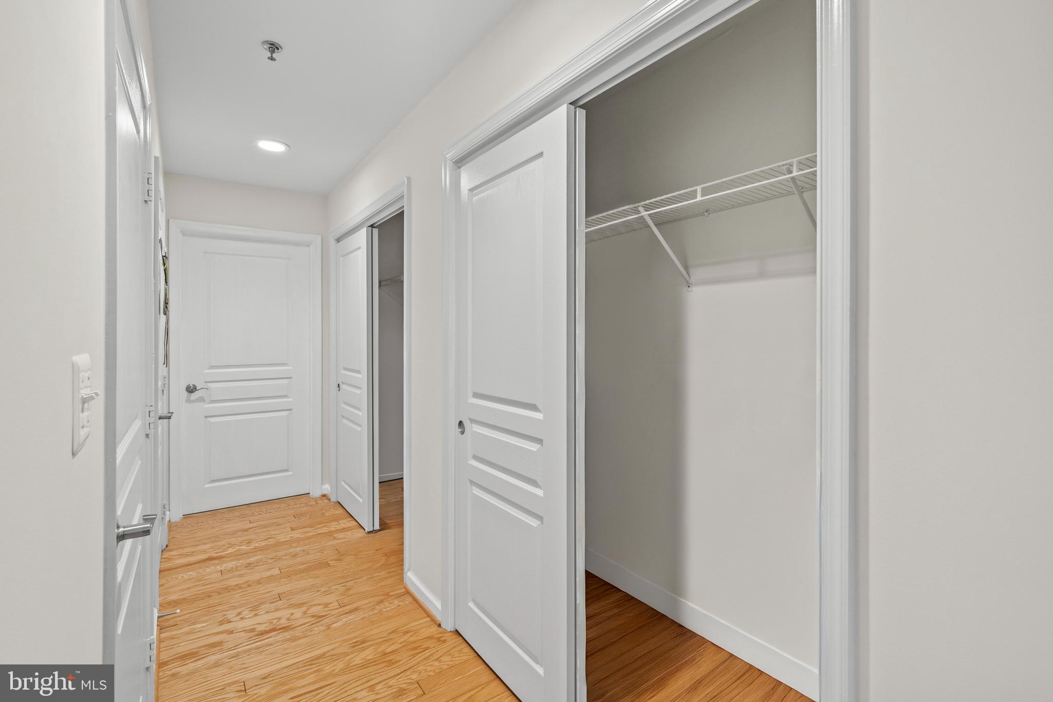 SAVOY PARK CONDOMINIUMS - Residential