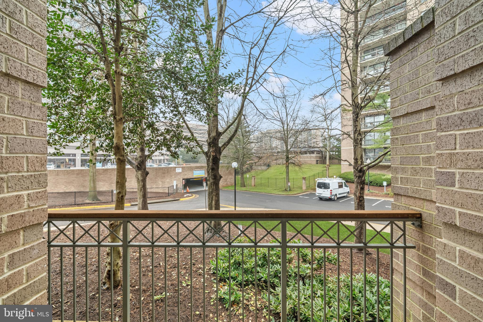 SAVOY PARK CONDOMINIUMS - Residential