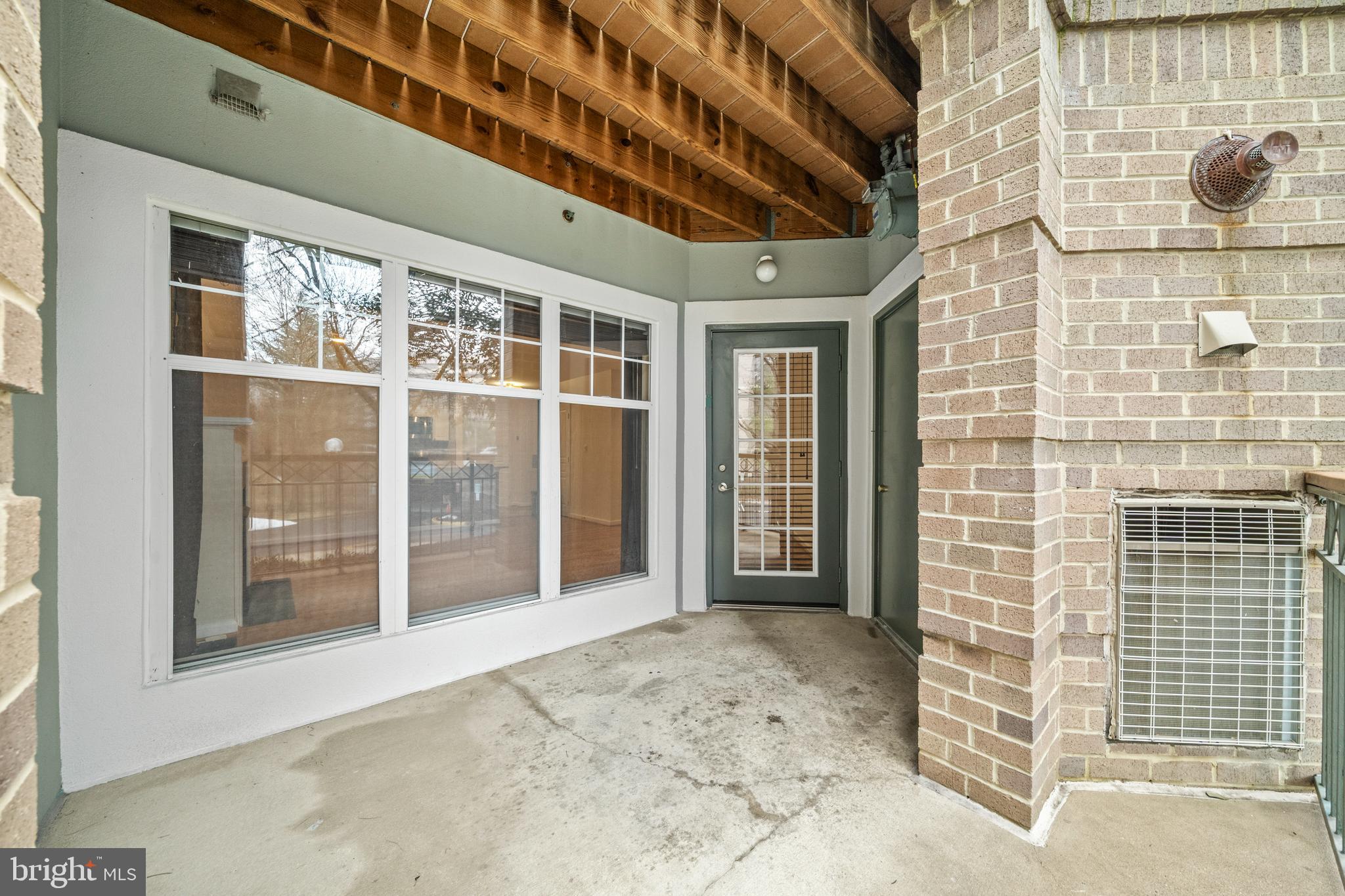 SAVOY PARK CONDOMINIUMS - Residential