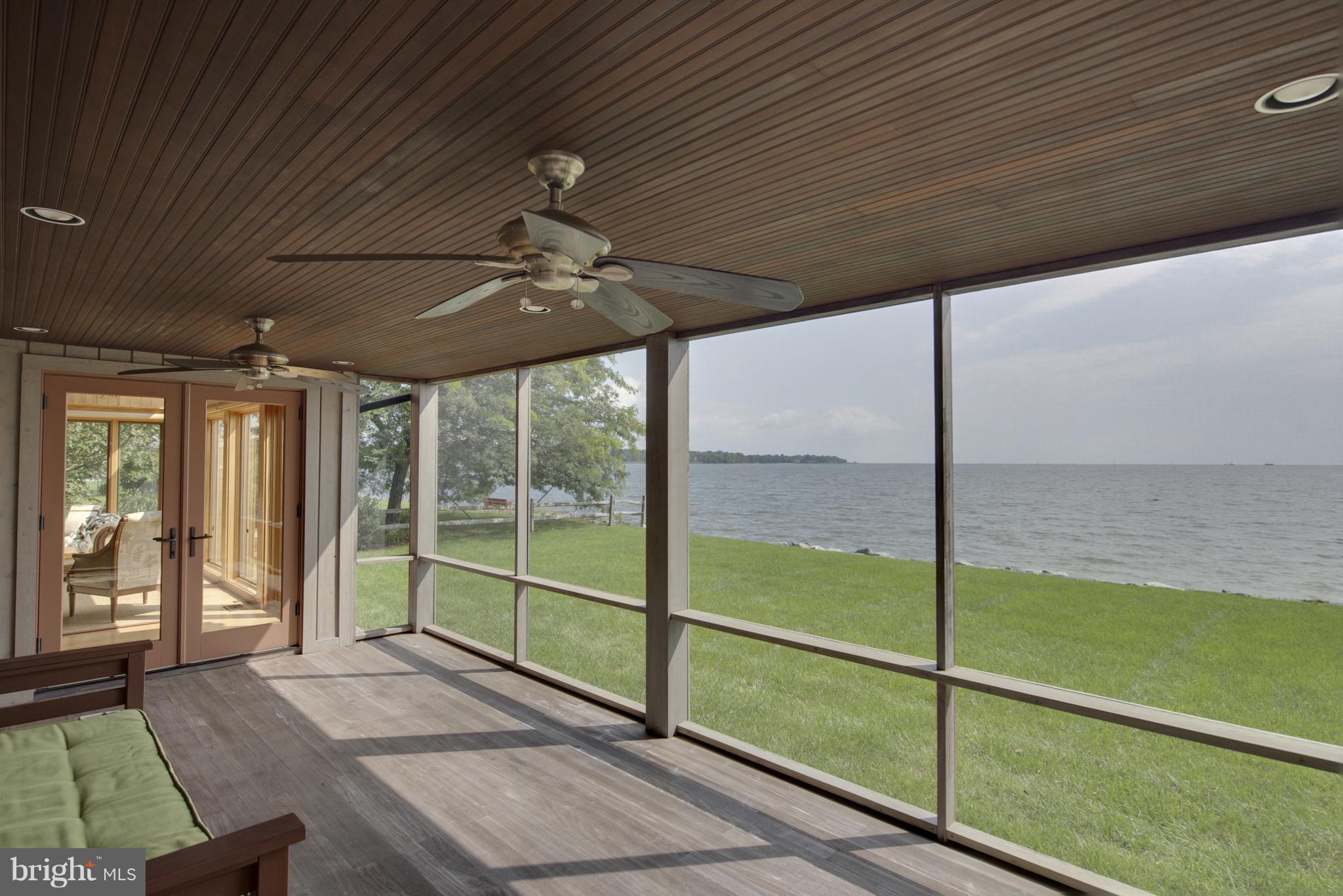 HILLSMERE SHORES - Residential