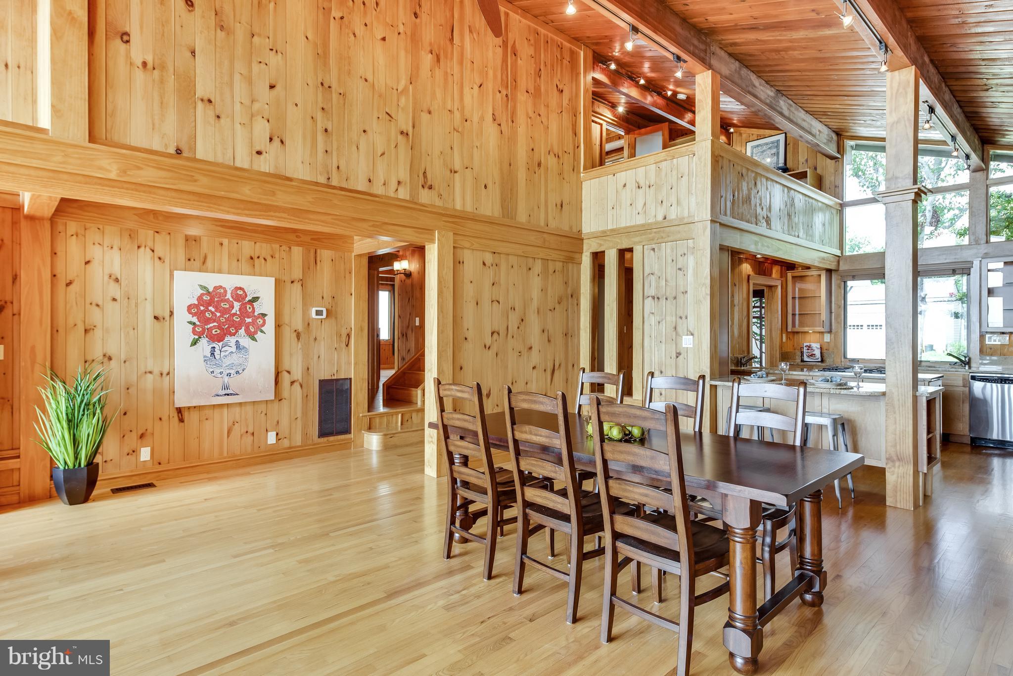 HILLSMERE SHORES - Residential