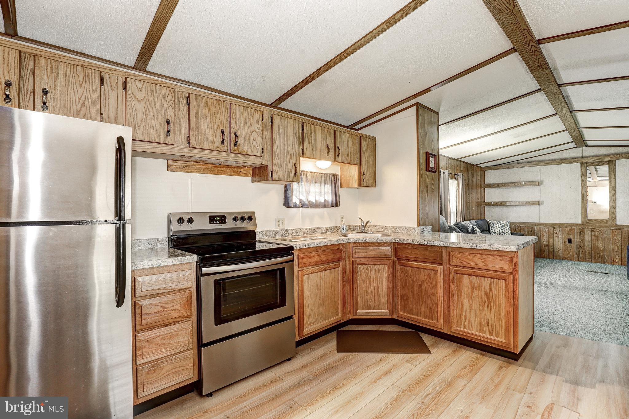 WILLIAMS ESTATES - Residential